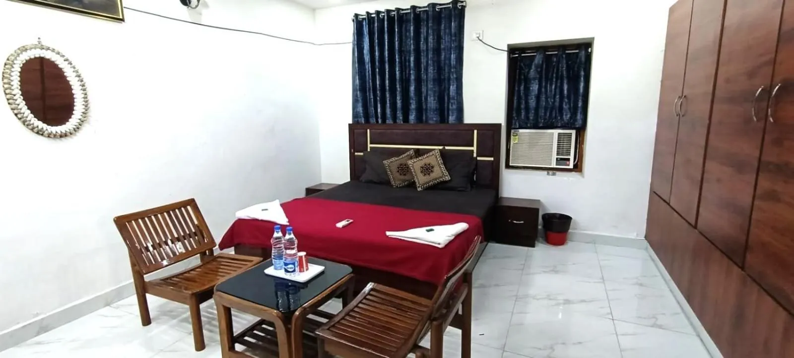 Zora Park Luxury Rooms