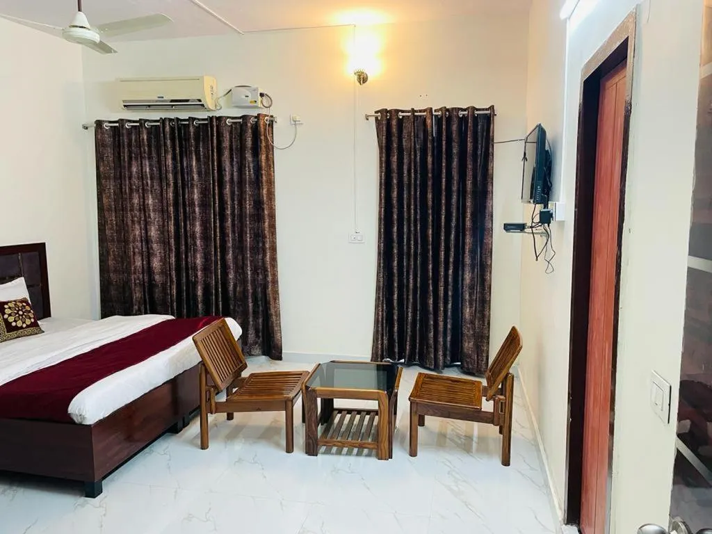 Bed in Zora Park Luxury Rooms