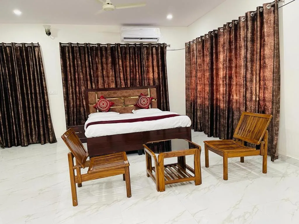 Bed in Zora Park Luxury Rooms