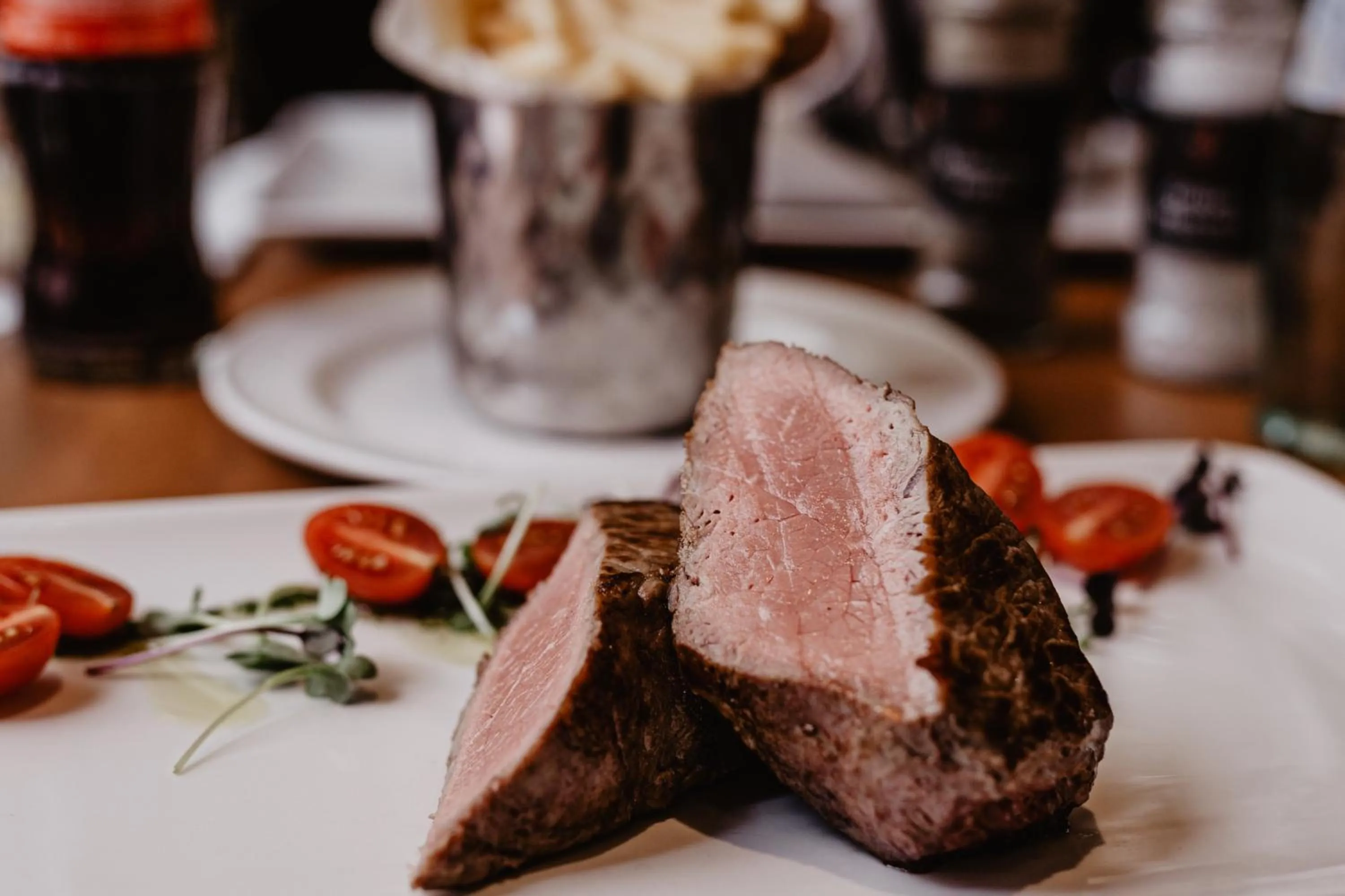 Restaurant/places to eat in Maximilian Studios