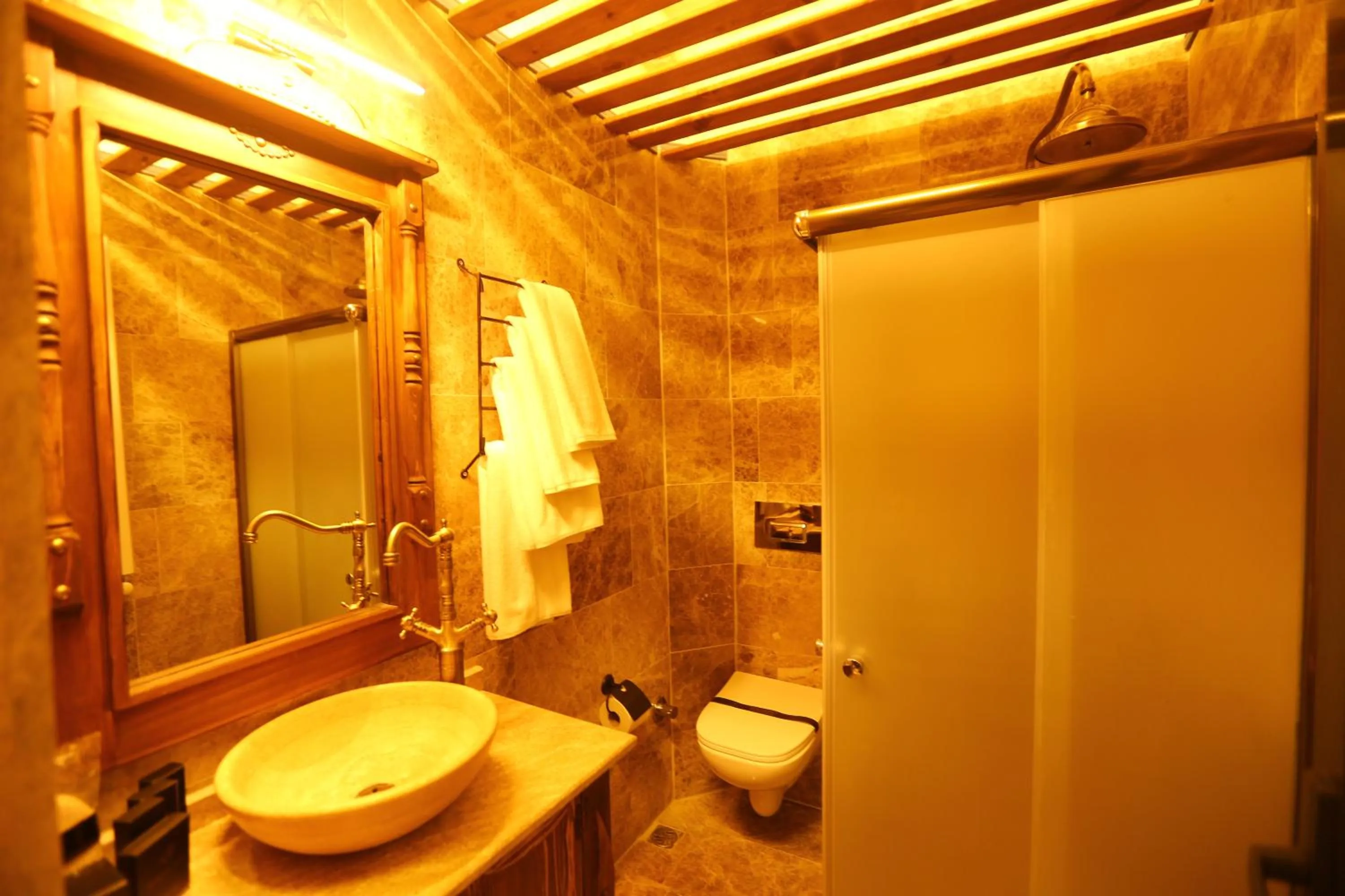 Shower in Akritis Cappadocia House