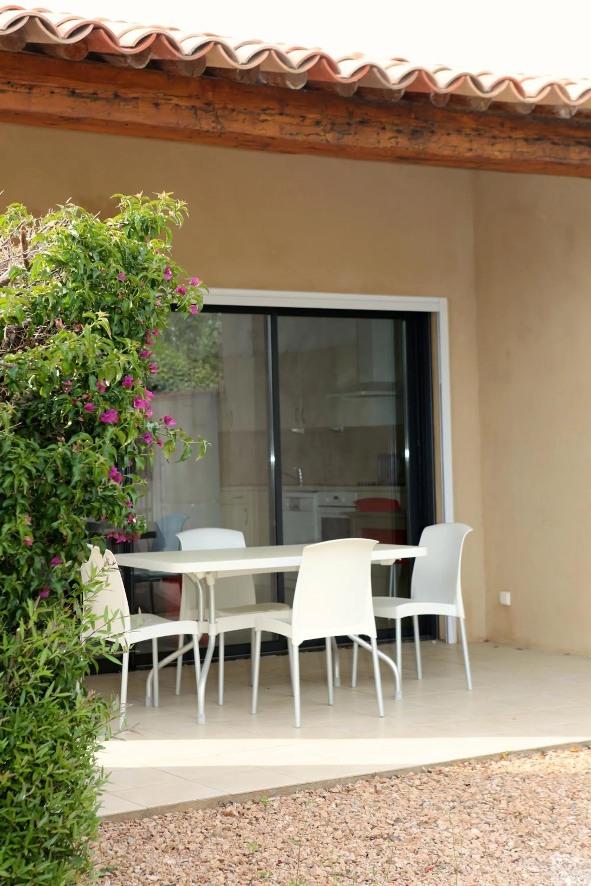 Property building in Casa Mia