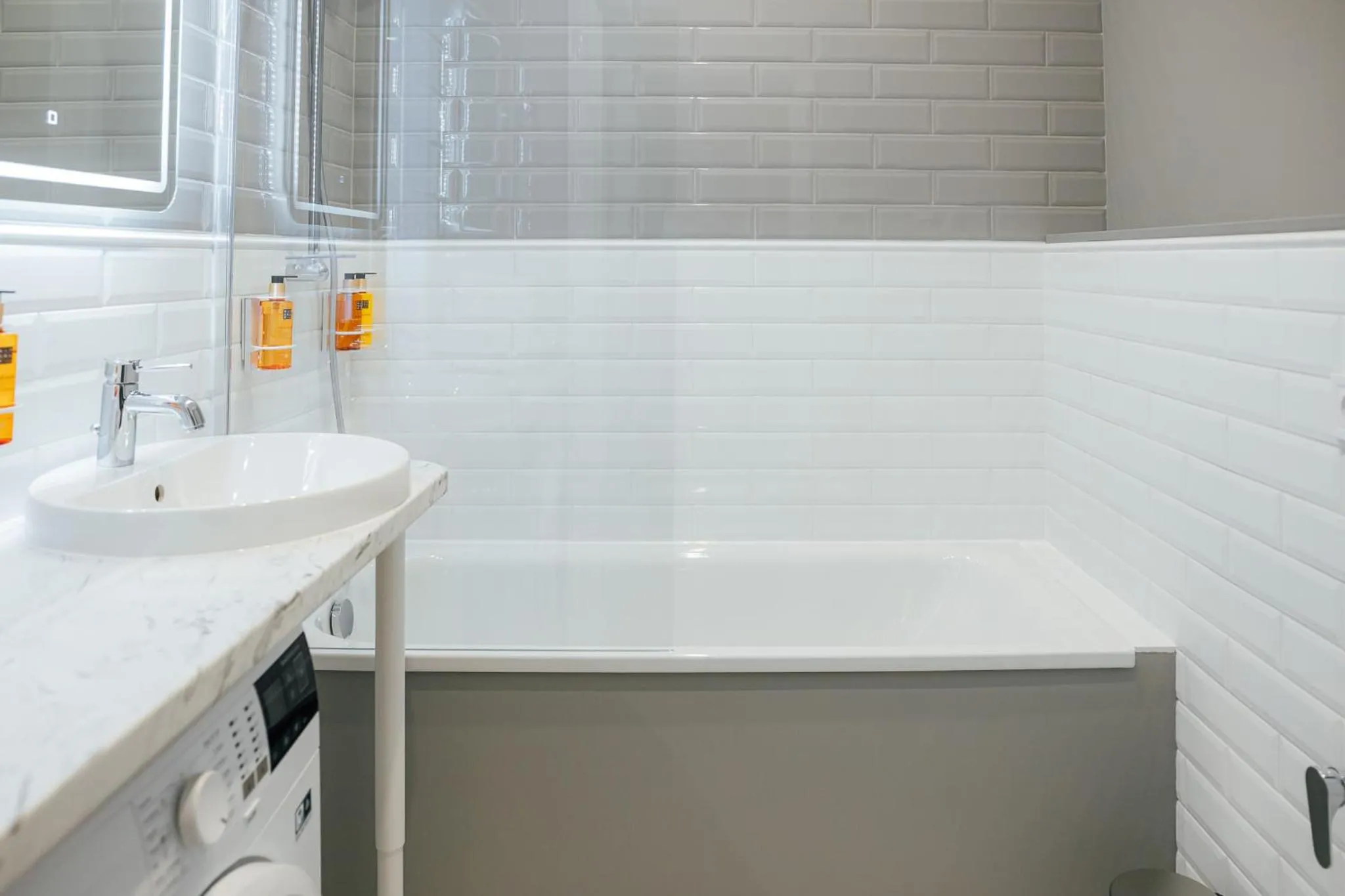 Bathroom in Aparthotel Amella