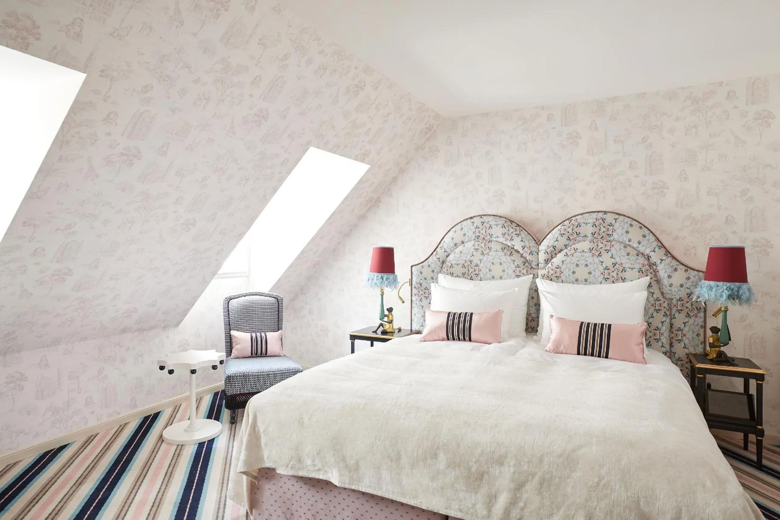 Bedroom, Bed in The Leo Grand