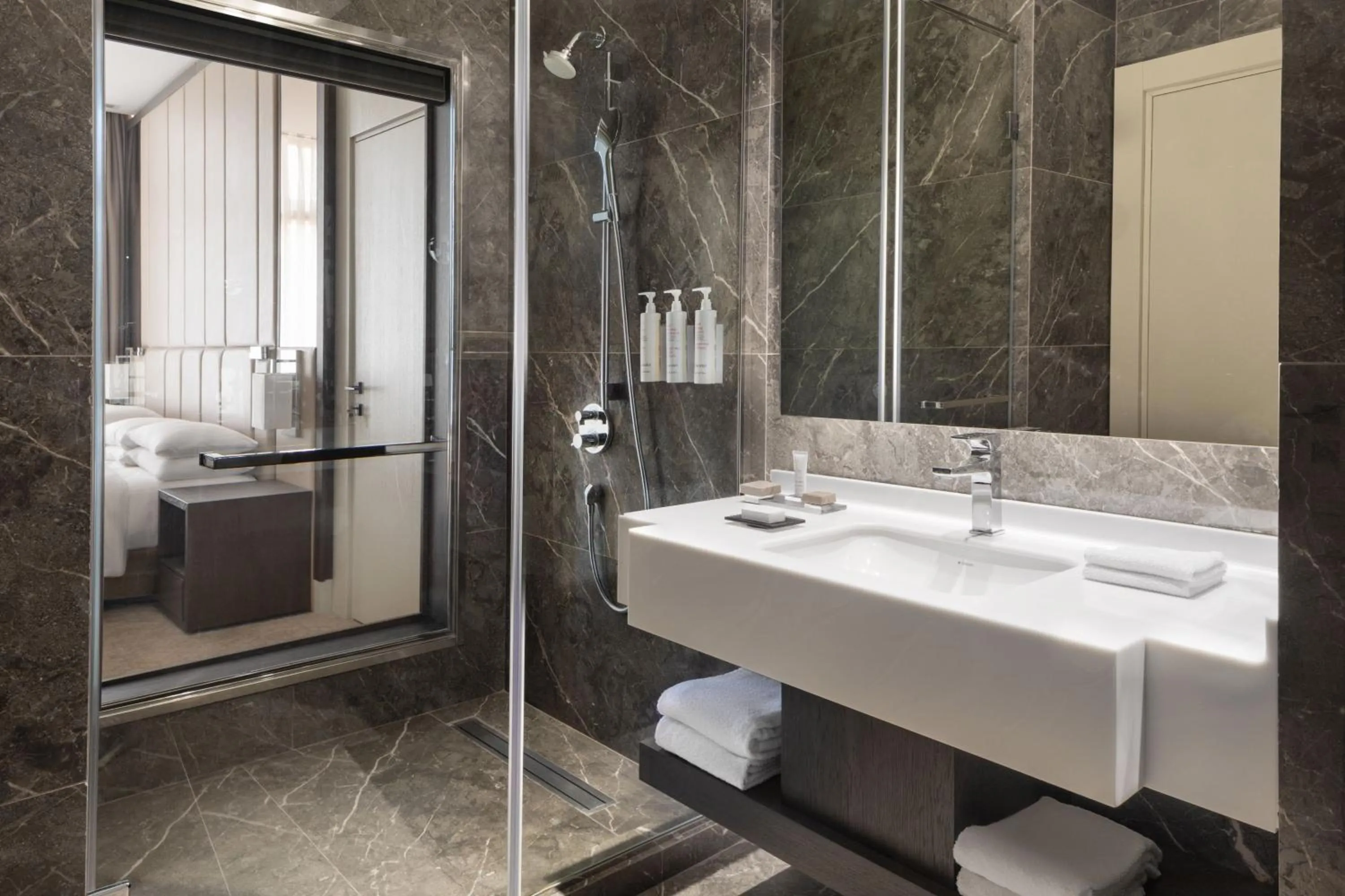 Bathroom in Istanbul Marriott Hotel Sisli