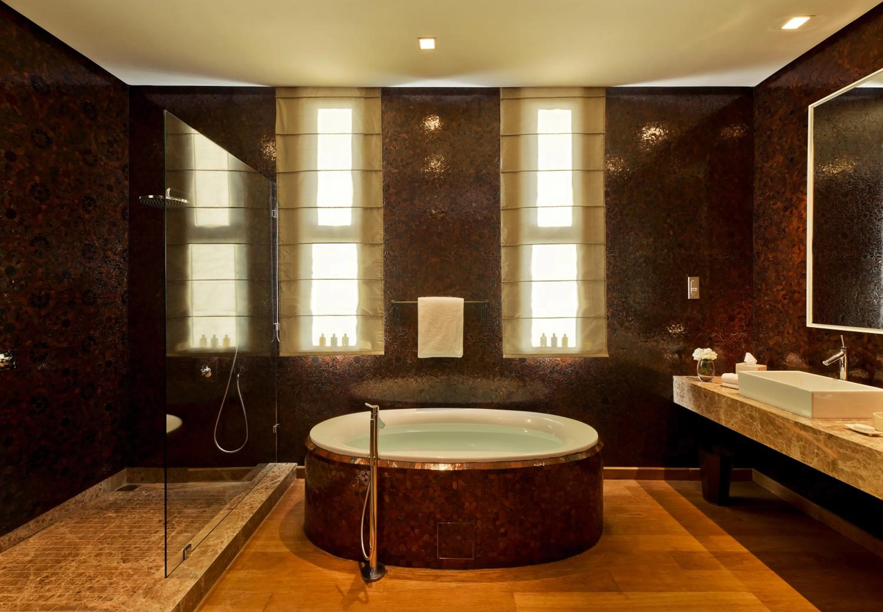 Shower in Fairmont Royal Palm Marrakech