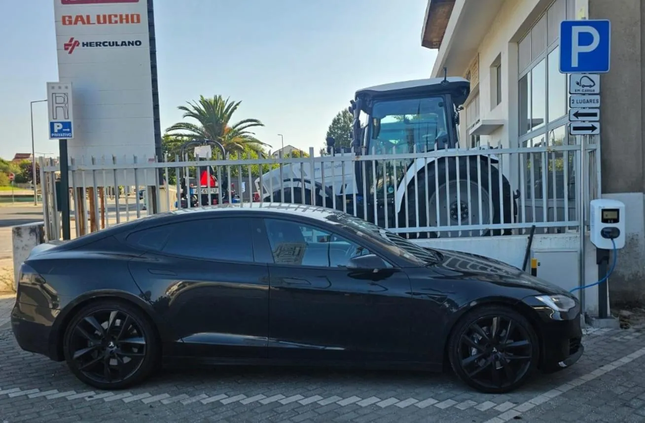 Parking in Hotel O Encontro