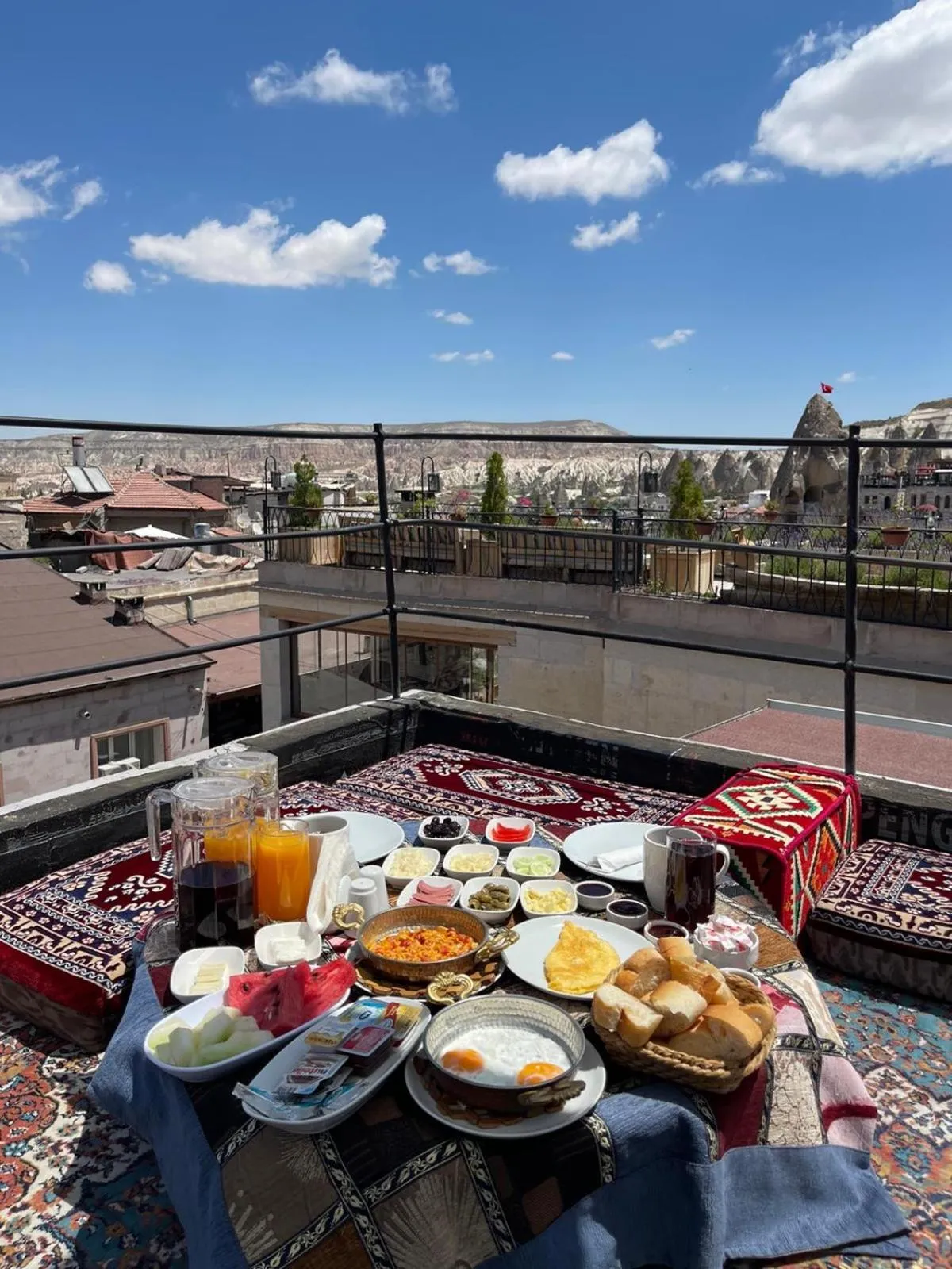 Day in Kaya Konak Cave