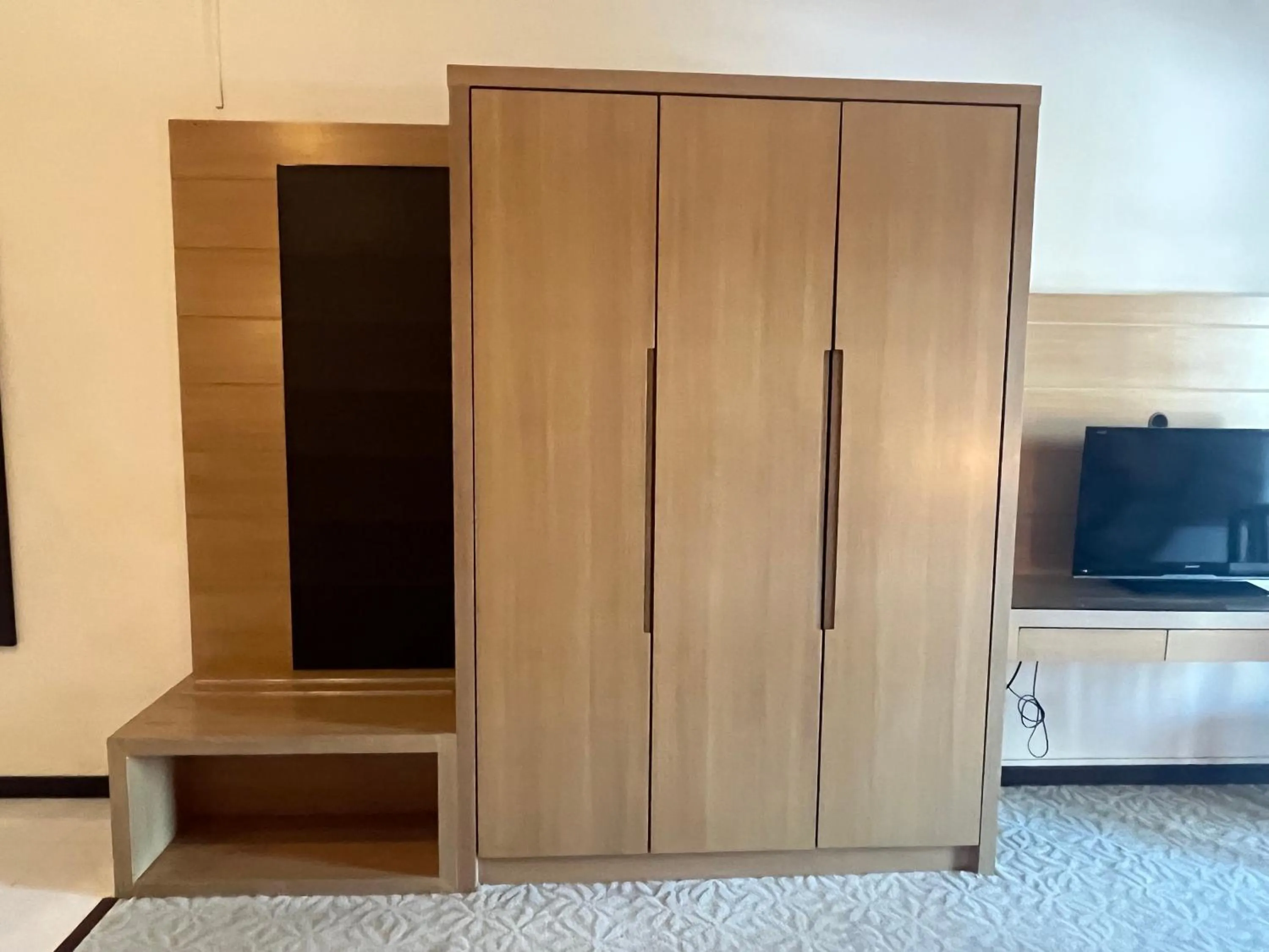 wardrobe in Paradise by the Sea in Penang by Veron at Rainbow Paradise