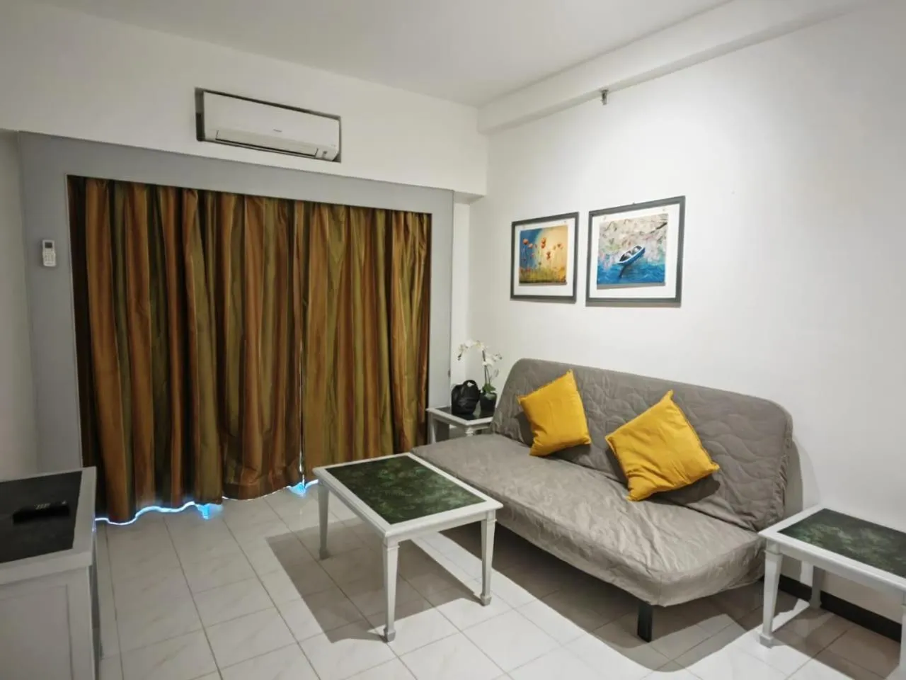 Living room in Paradise by the Sea in Penang by Veron at Rainbow Paradise