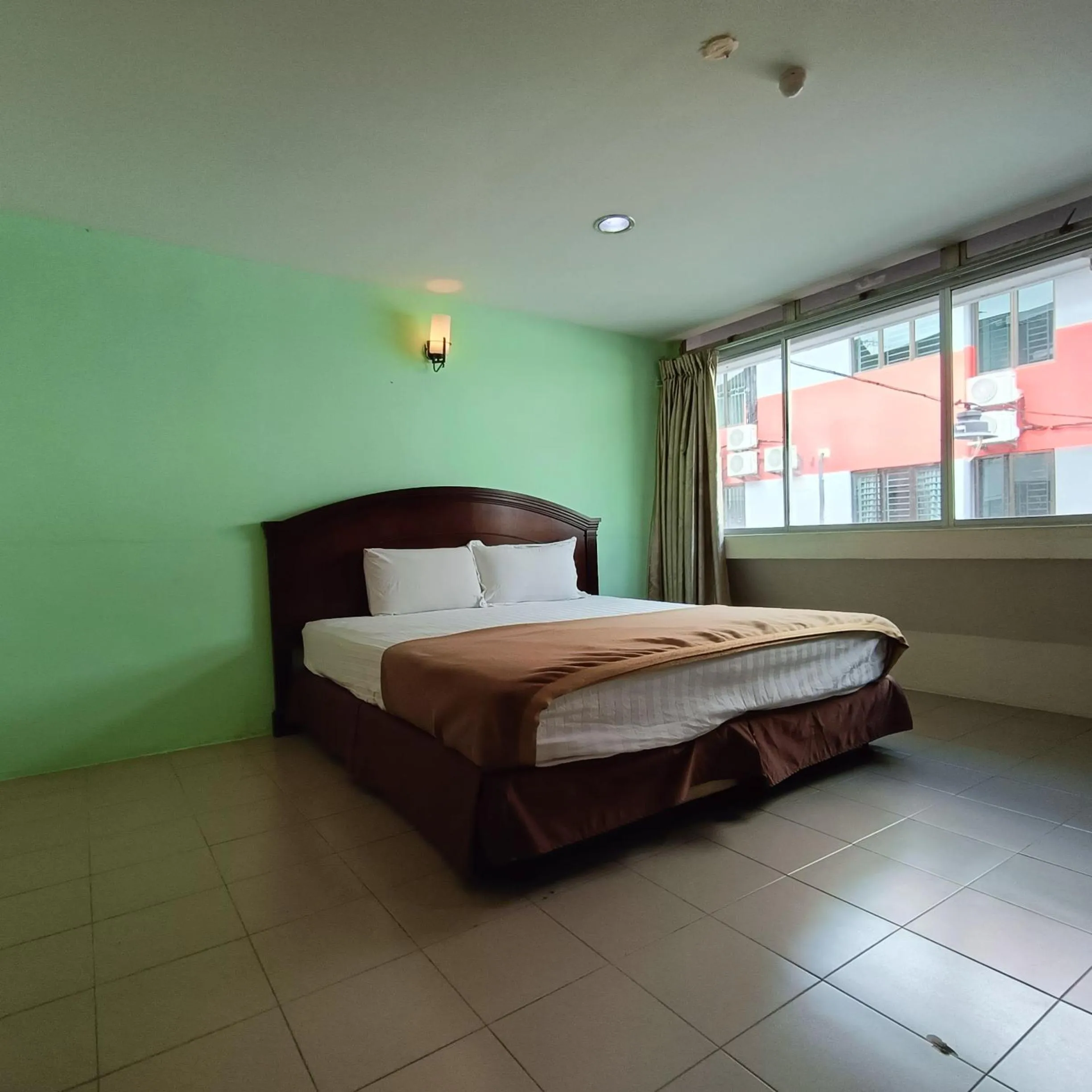 Bed in Best One Hotel