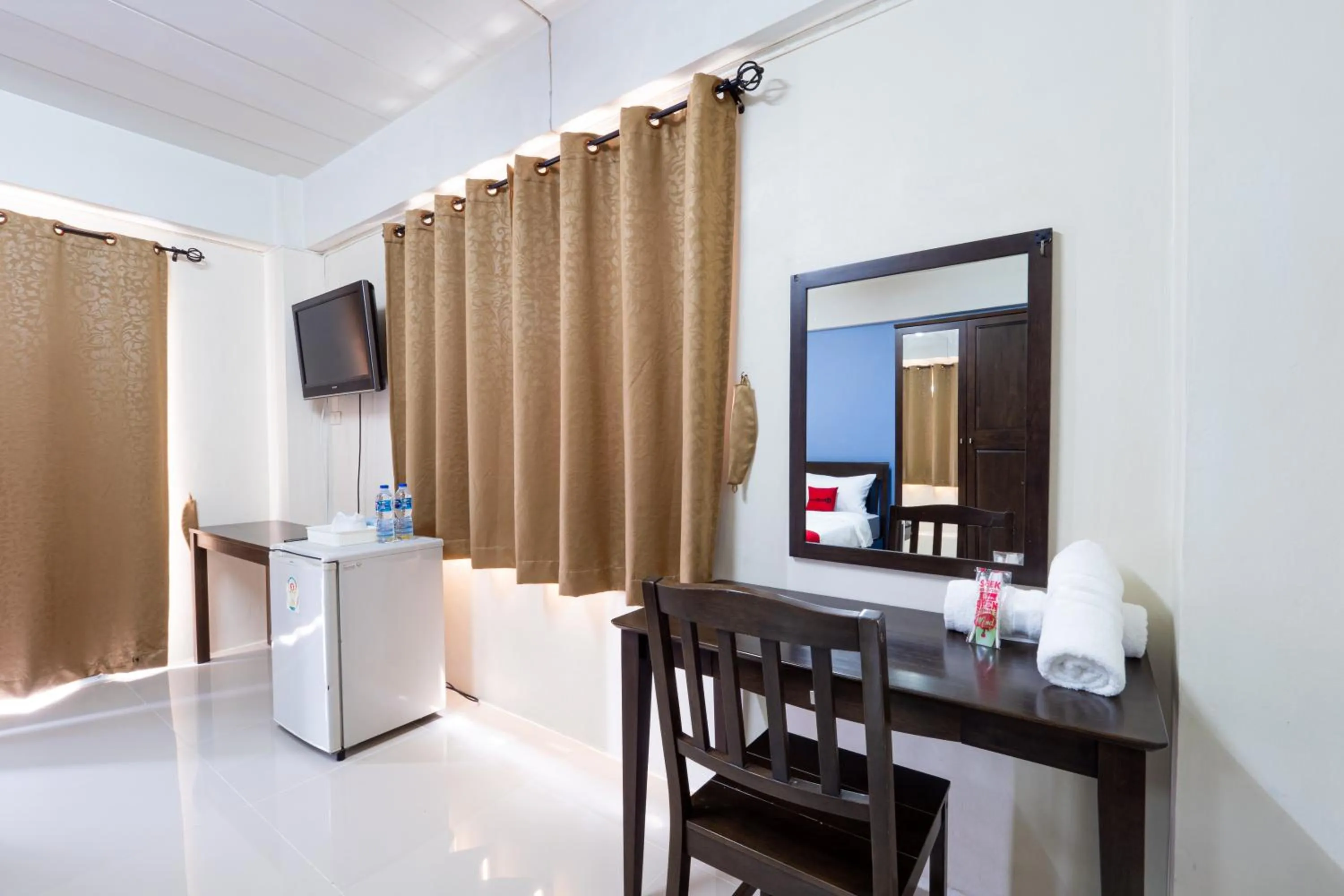 TV and multimedia in Si Fah at Bangsaen Hotel