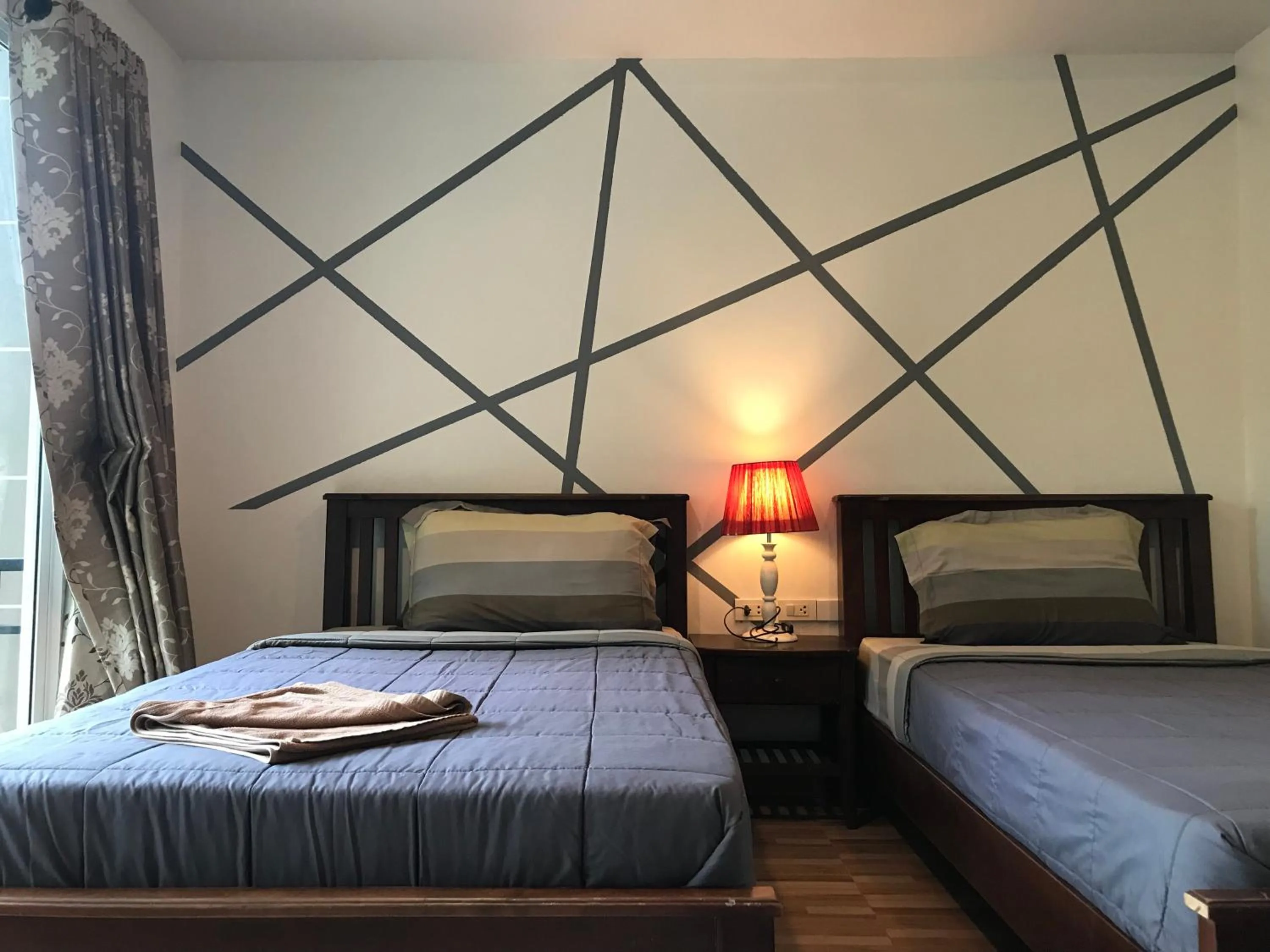 Bed in PP Midnight Hotel