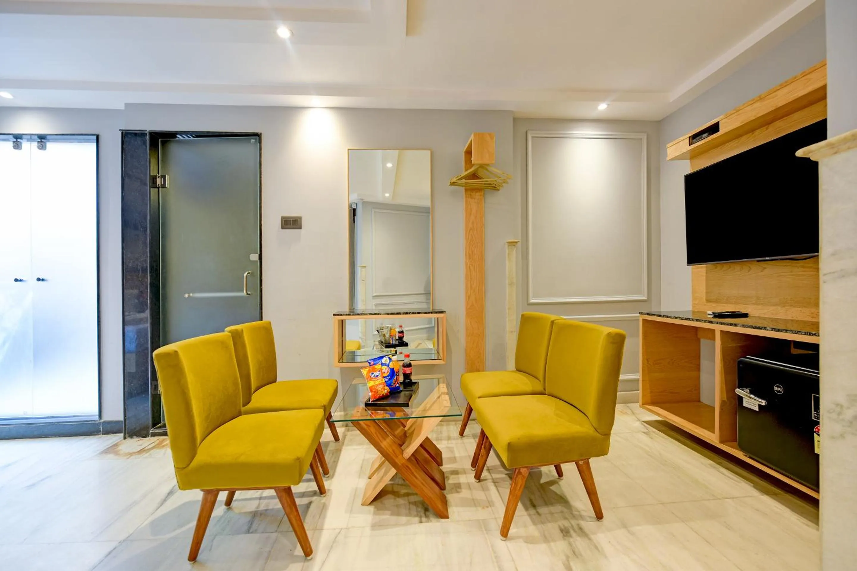 TV and multimedia in Hotel Cottage Yes Please New Delhi