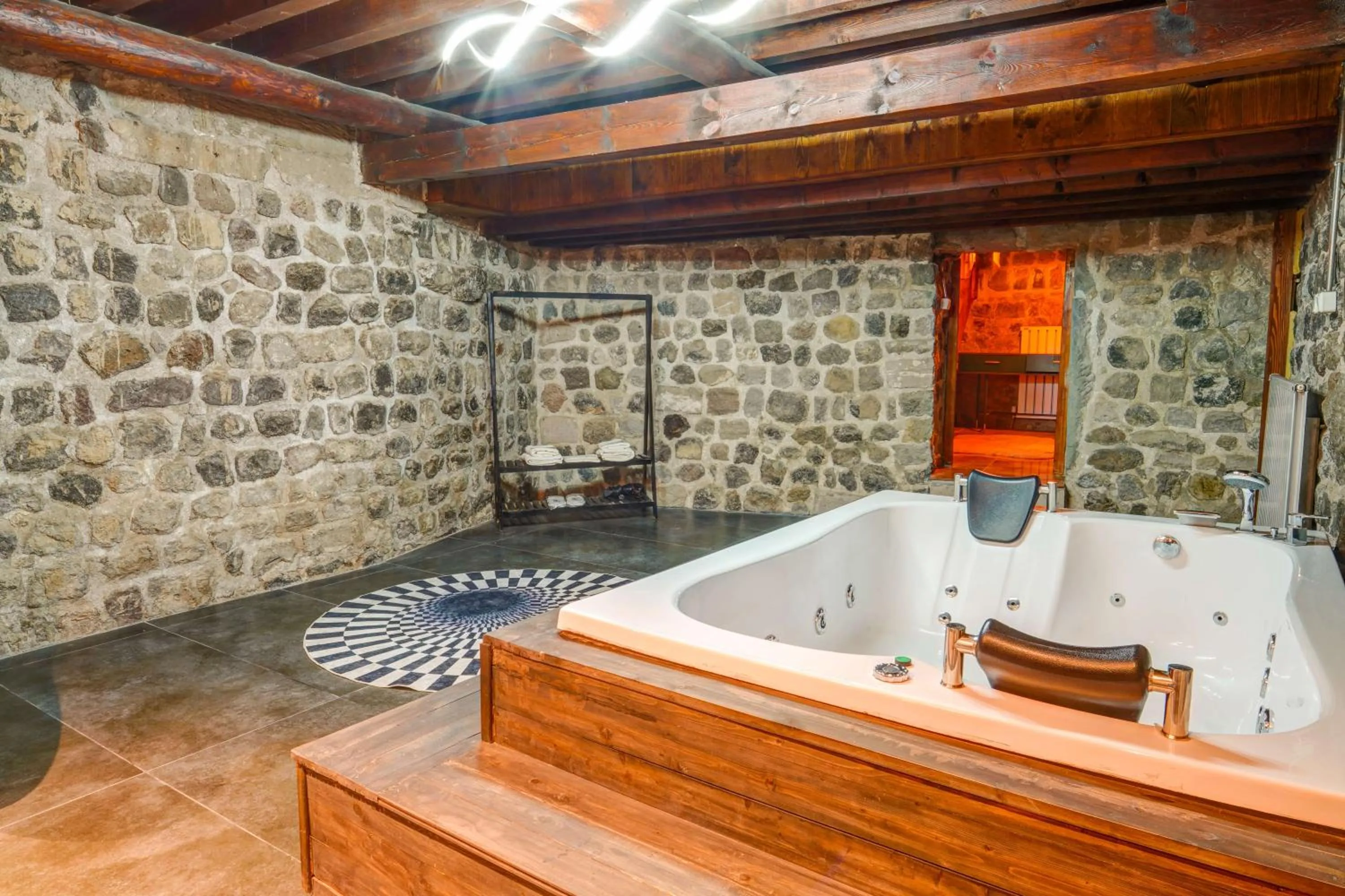 Hot Tub in Kerem ile Aslı Butik Hotel