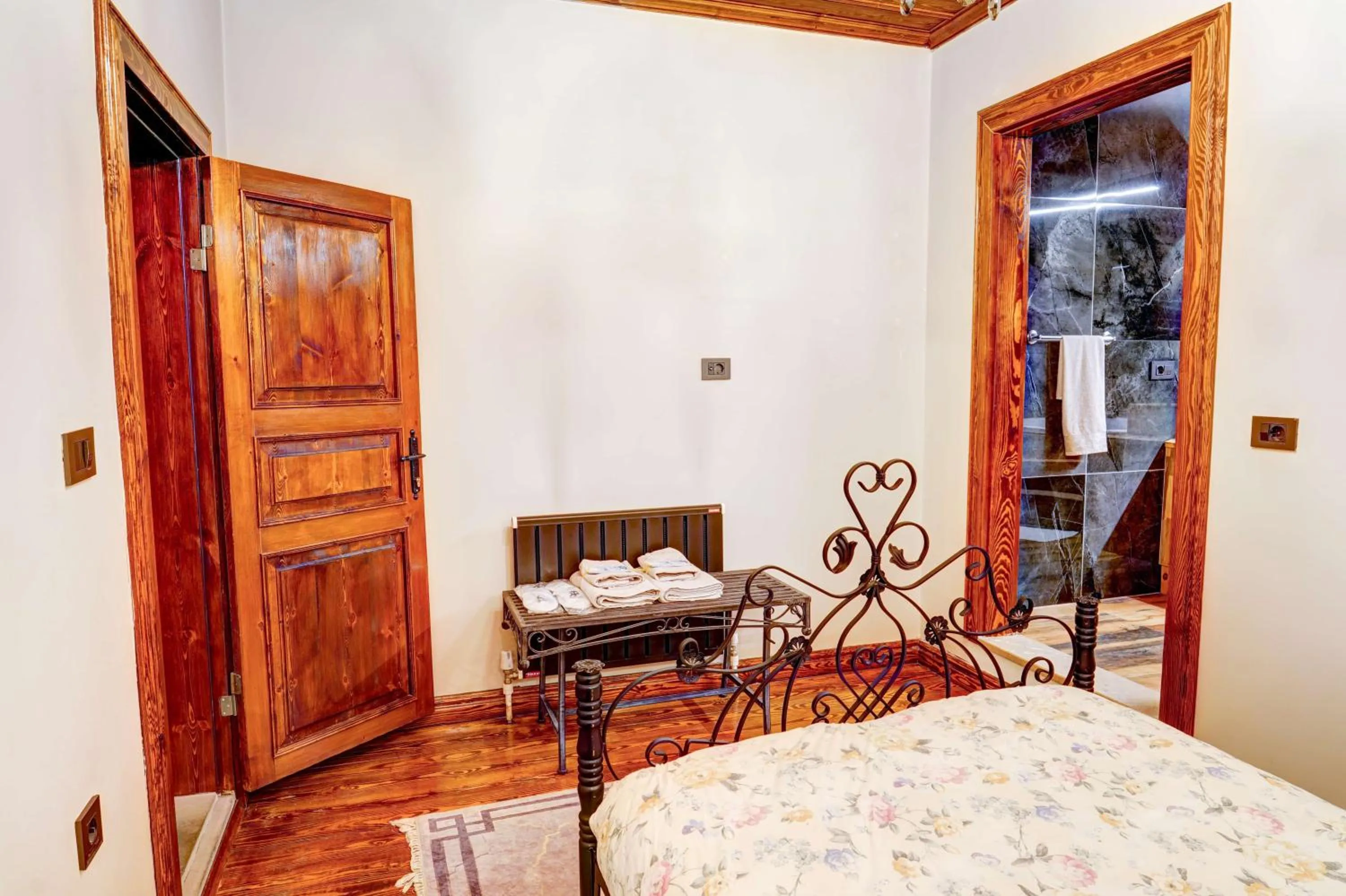 Bedroom, Bed in Kerem ile Aslı Butik Hotel