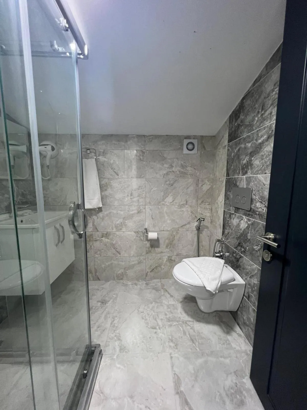 Shower in Melissa Suite