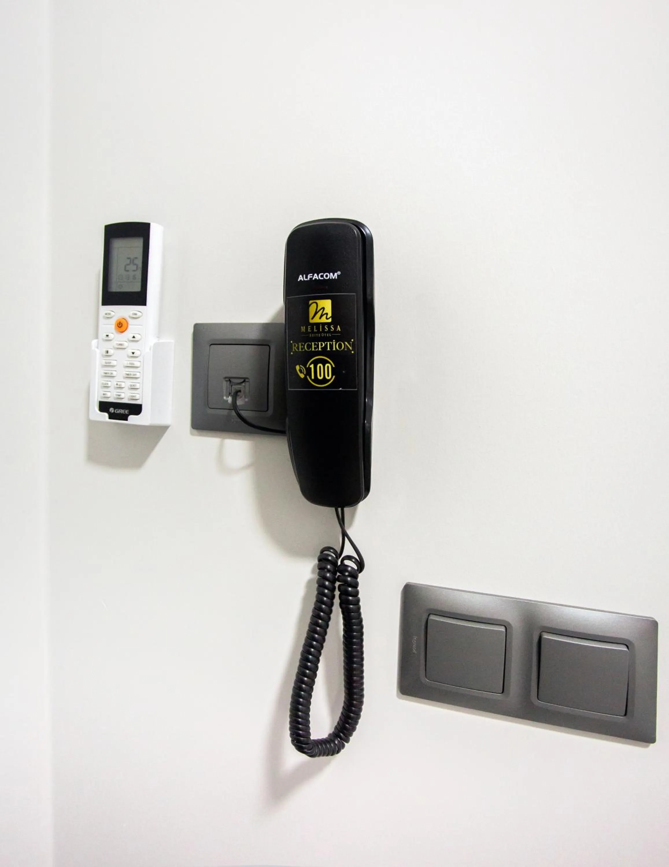 Logo/Certificate/Sign in Melissa Suite