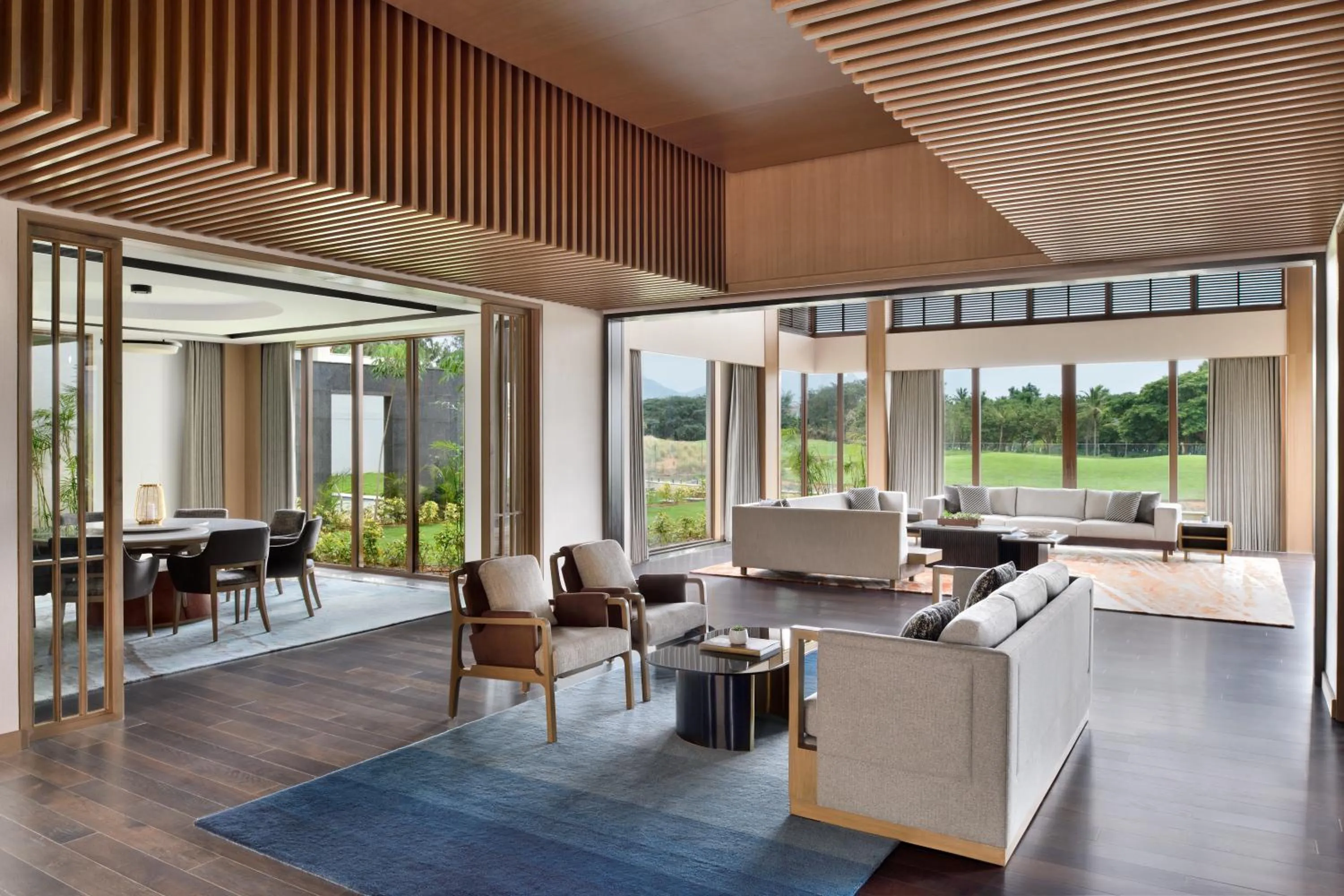 Living room in JW Marriott Hotel Bengaluru Prestige Golfshire Resort & Spa