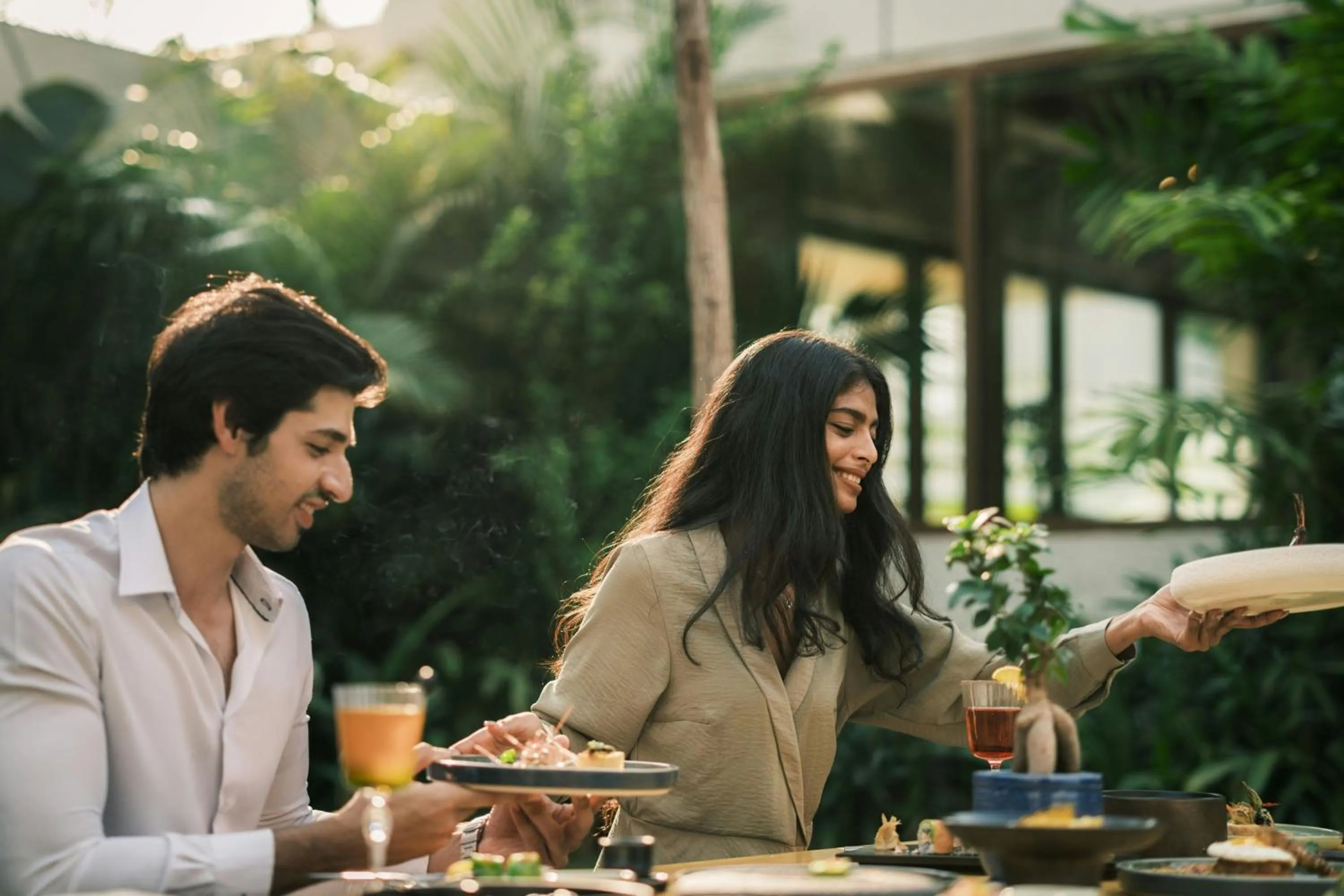 Restaurant/places to eat in JW Marriott Hotel Bengaluru Prestige Golfshire Resort & Spa