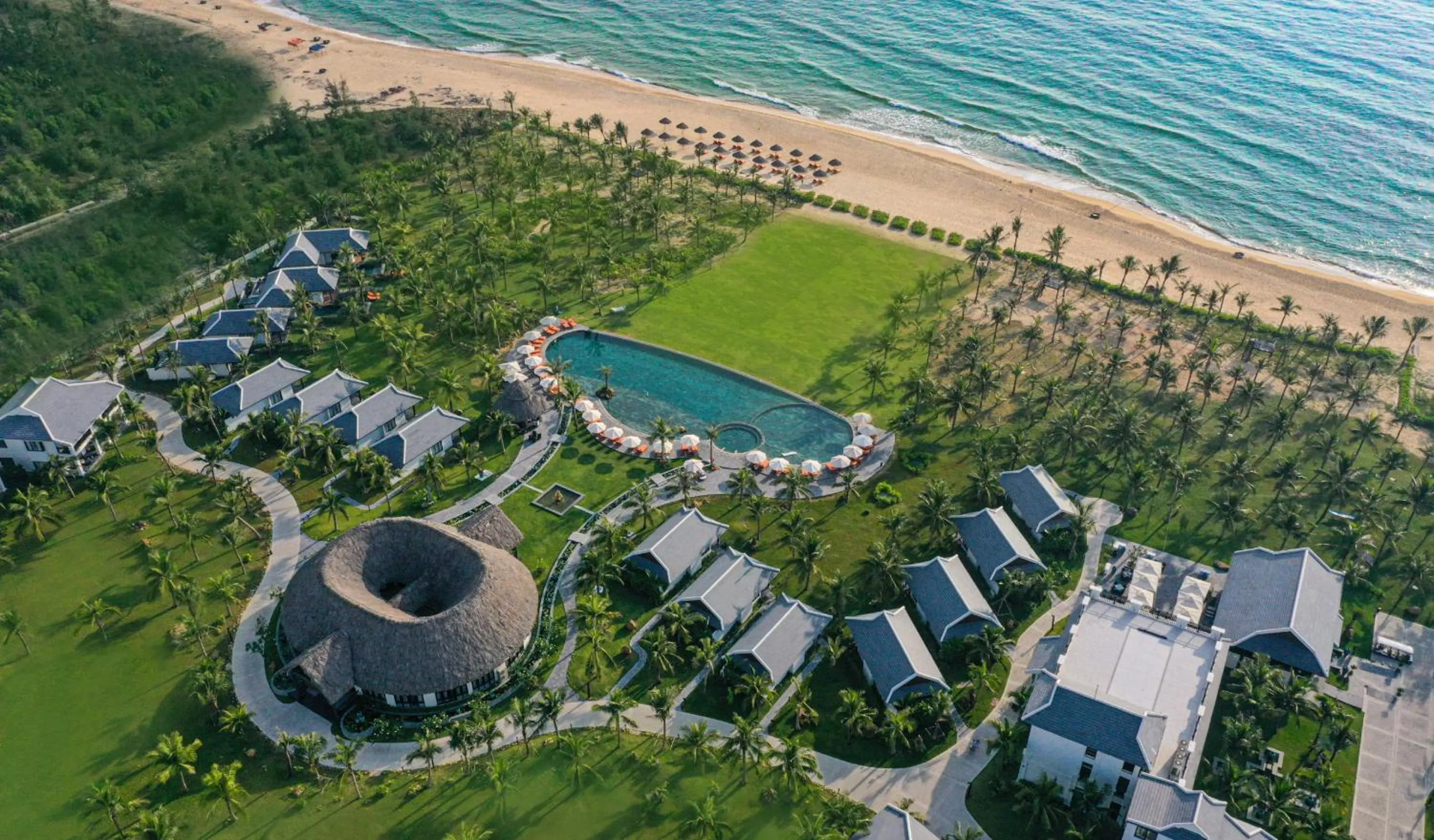 Property building in Bliss Hoi An Beach Resort & Wellness
