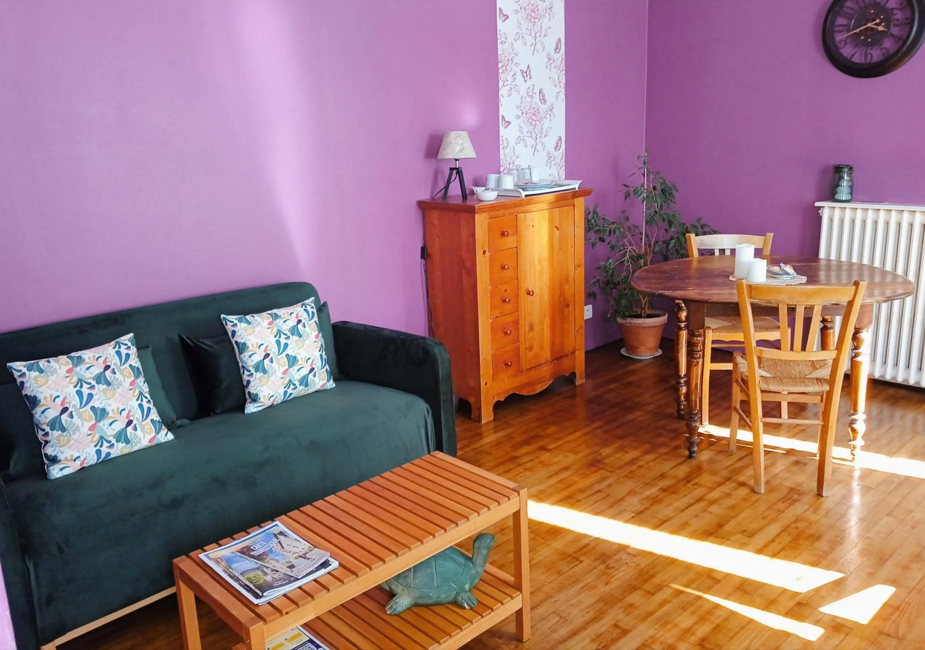 Living room in Chambre d'Hôtes - l'Ephémère