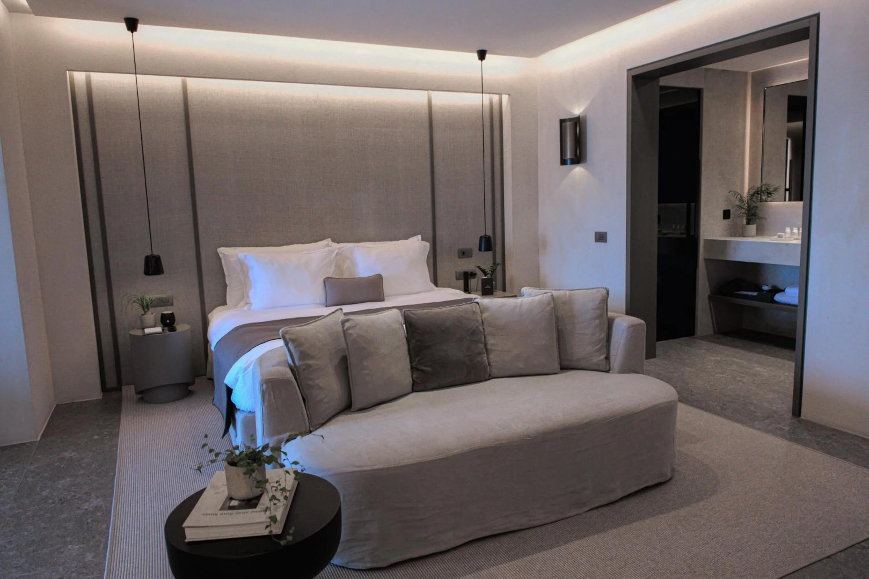 Bed in Noima Boutique Hotel Mykonos