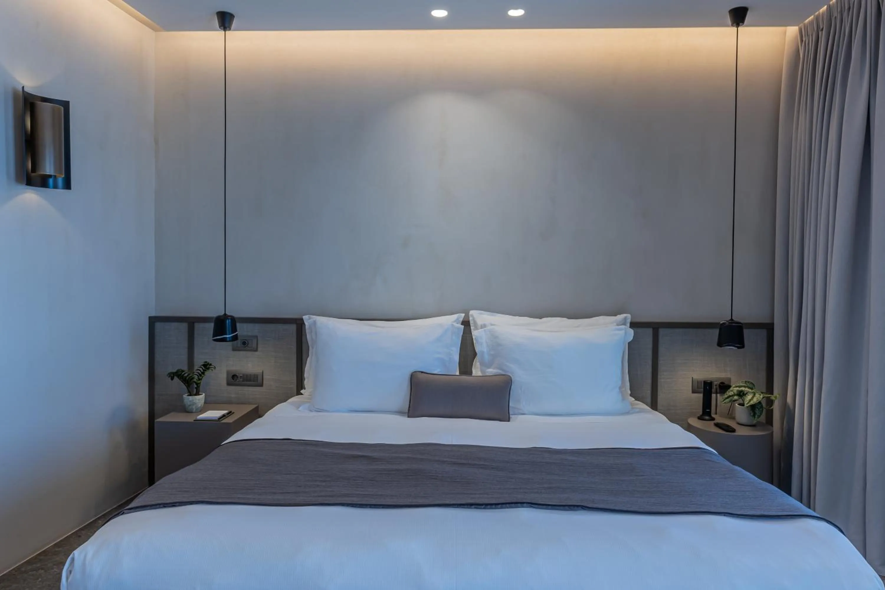 Bed in Noima Boutique Hotel Mykonos