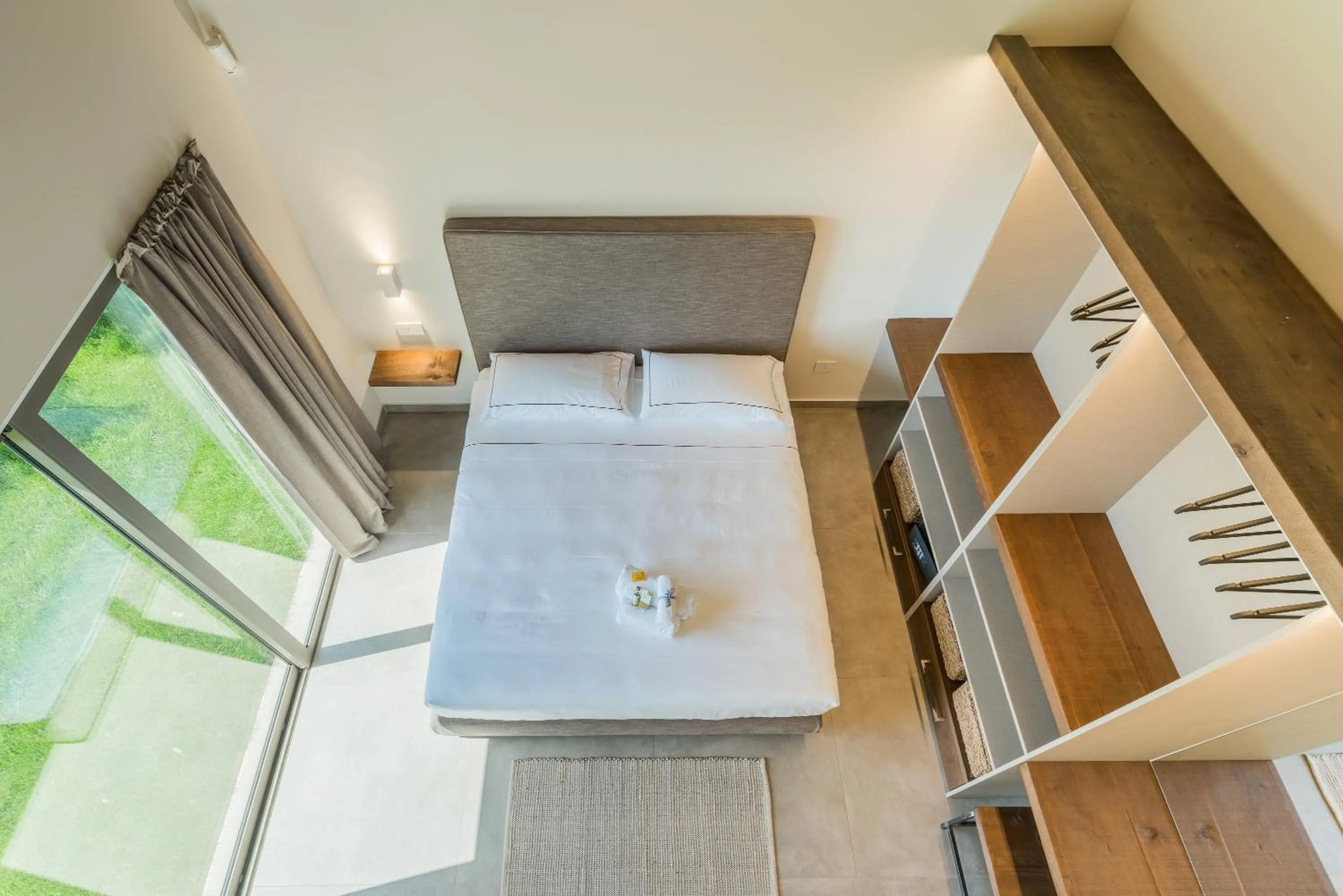 Bed in Hang Loose Cottage Hotel & Resort 4 stelle Gizzeria Calabria