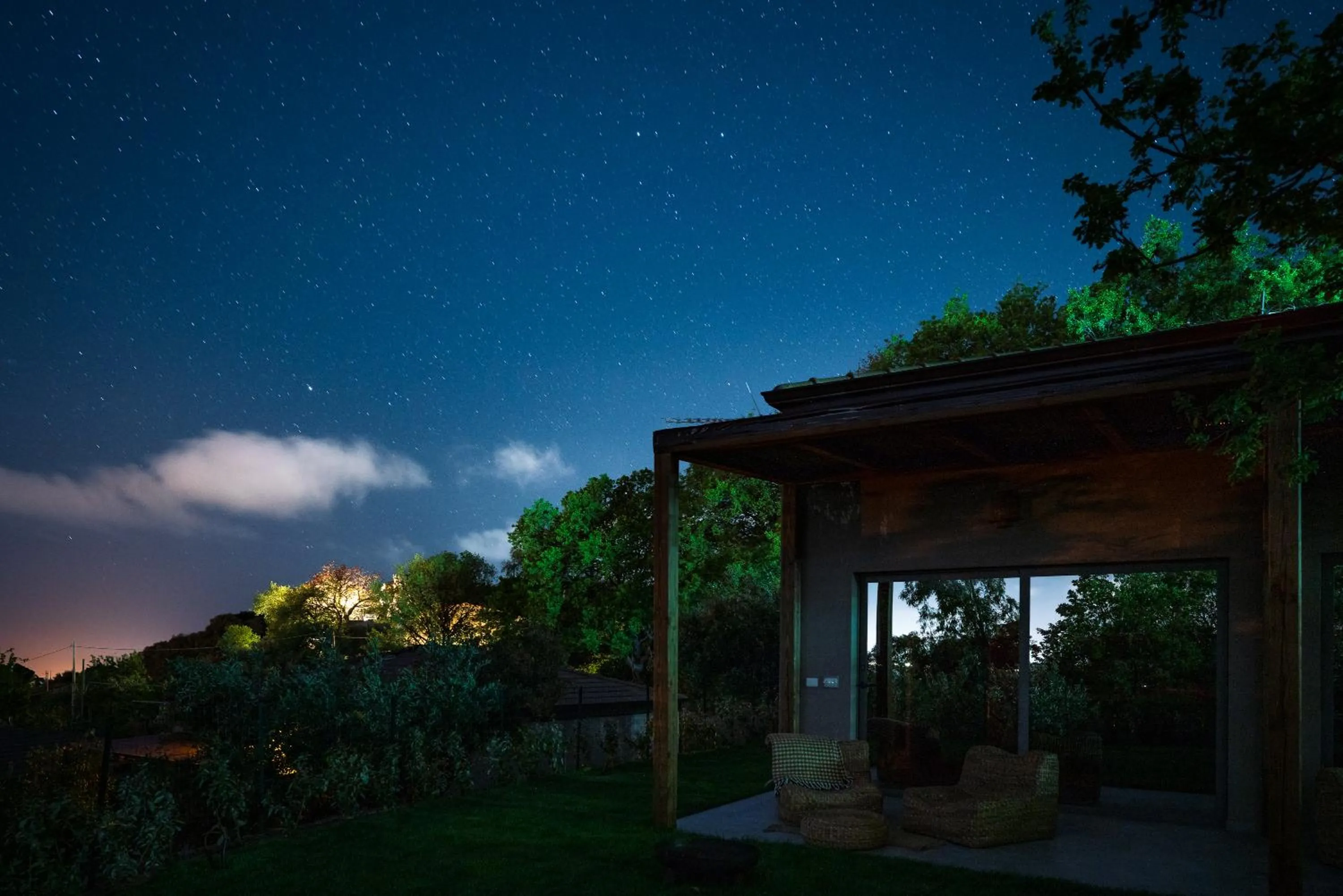 Property building in Hang Loose Cottage Hotel & Resort 4 stelle Gizzeria Calabria