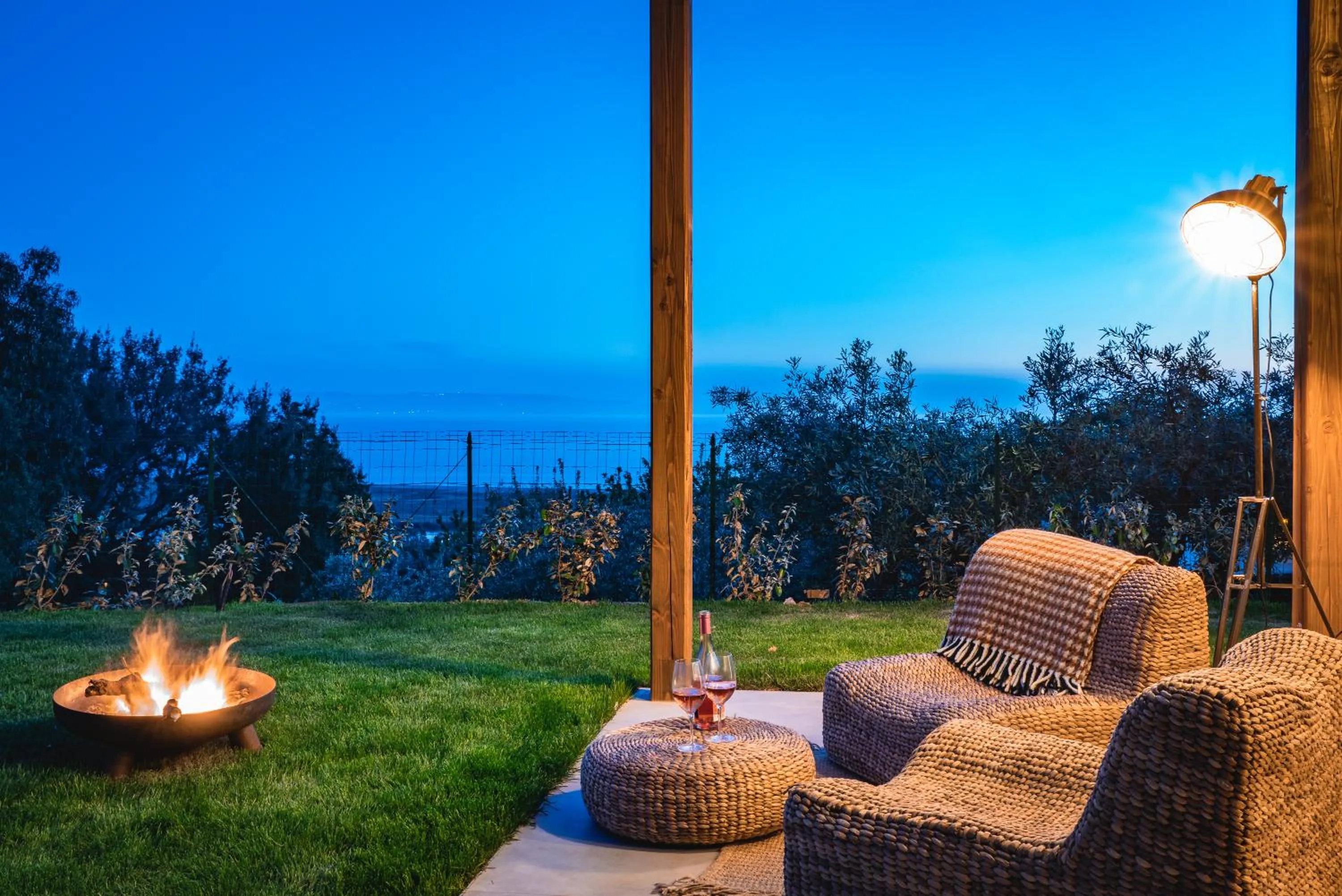 Night in Hang Loose Cottage Hotel & Resort 4 stelle Gizzeria Calabria