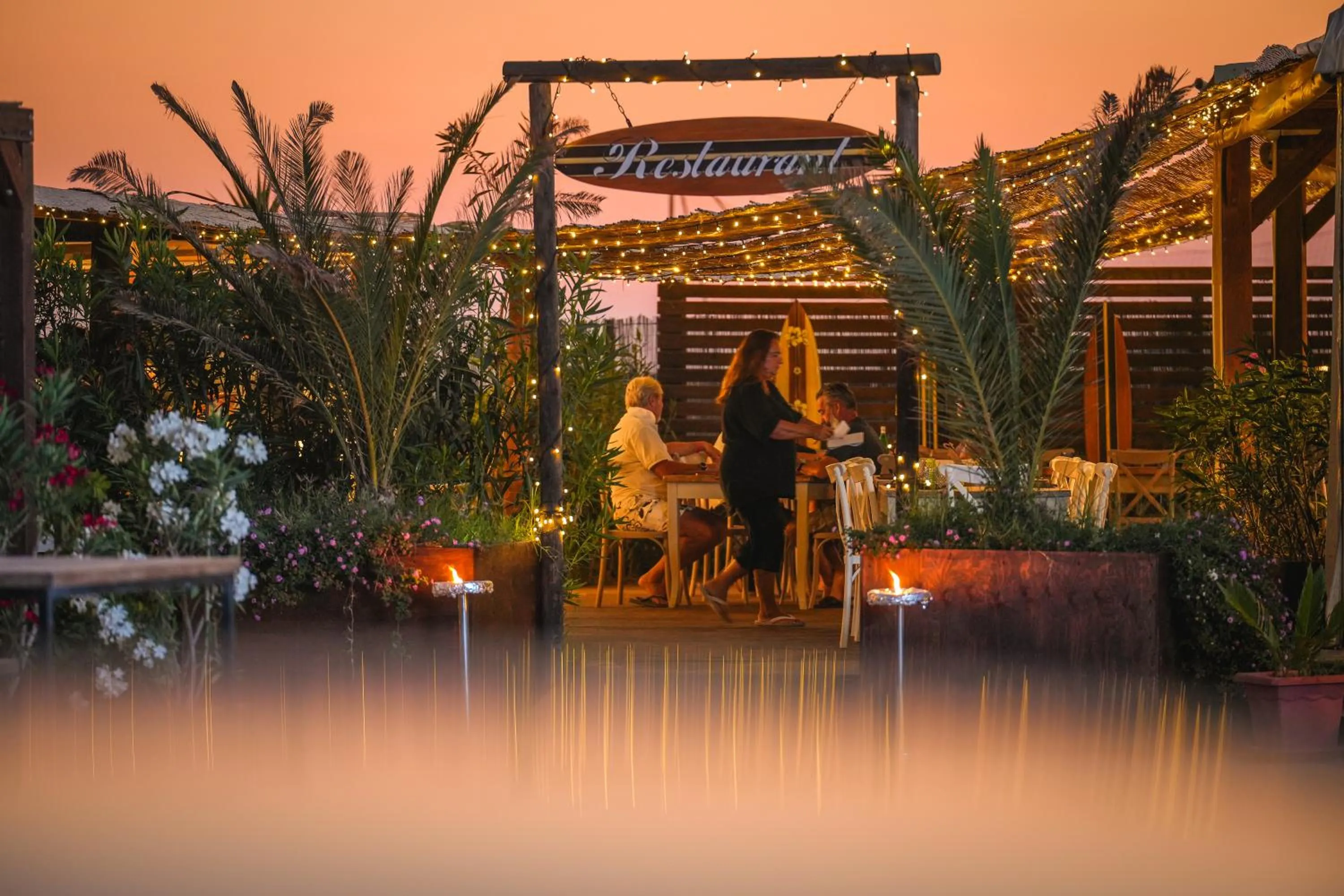 Restaurant/places to eat in Hang Loose Cottage Hotel & Resort 4 stelle Gizzeria Calabria