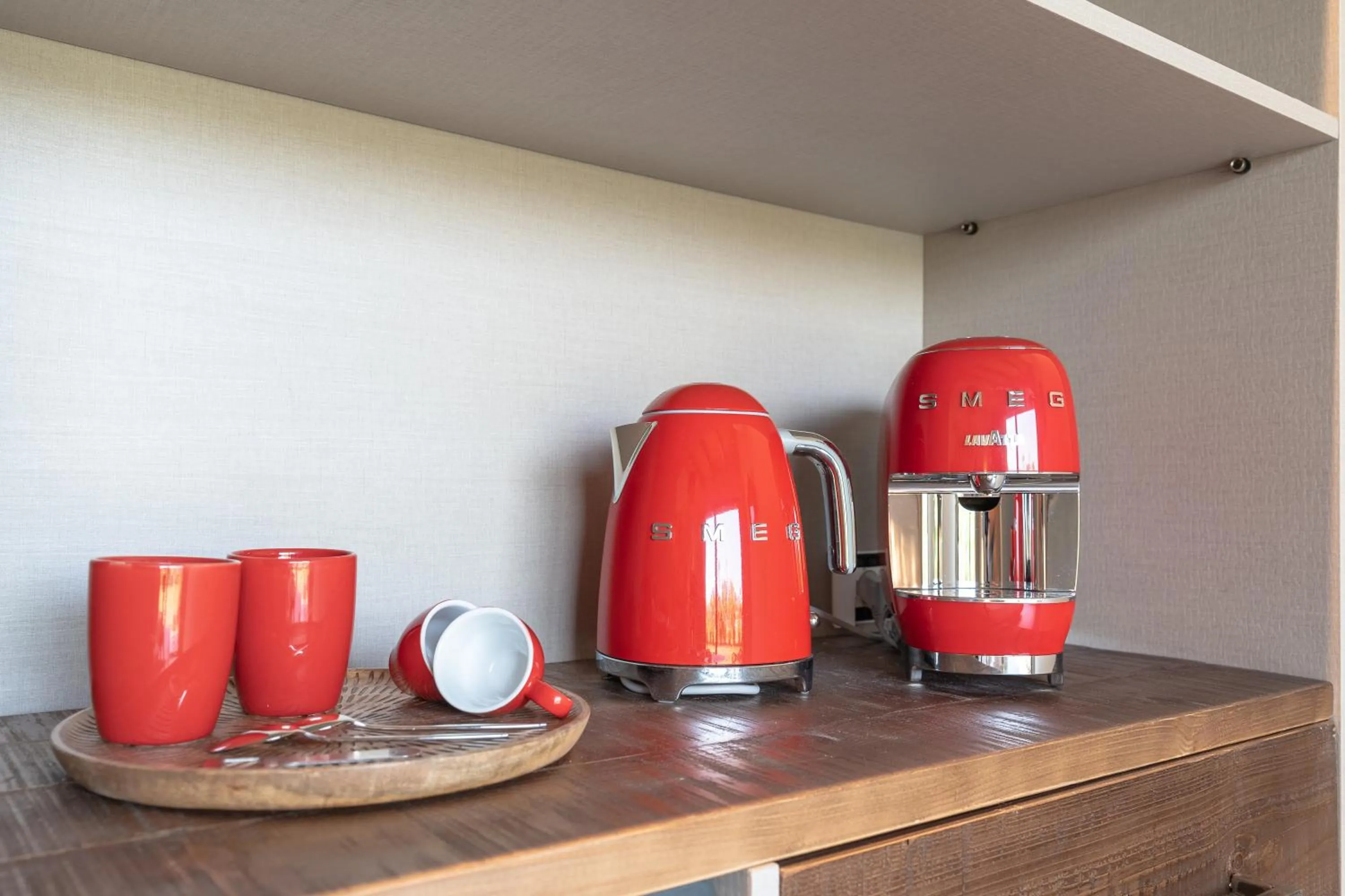 Coffee/tea facilities in Hang Loose Cottage Hotel & Resort 4 stelle Gizzeria Calabria