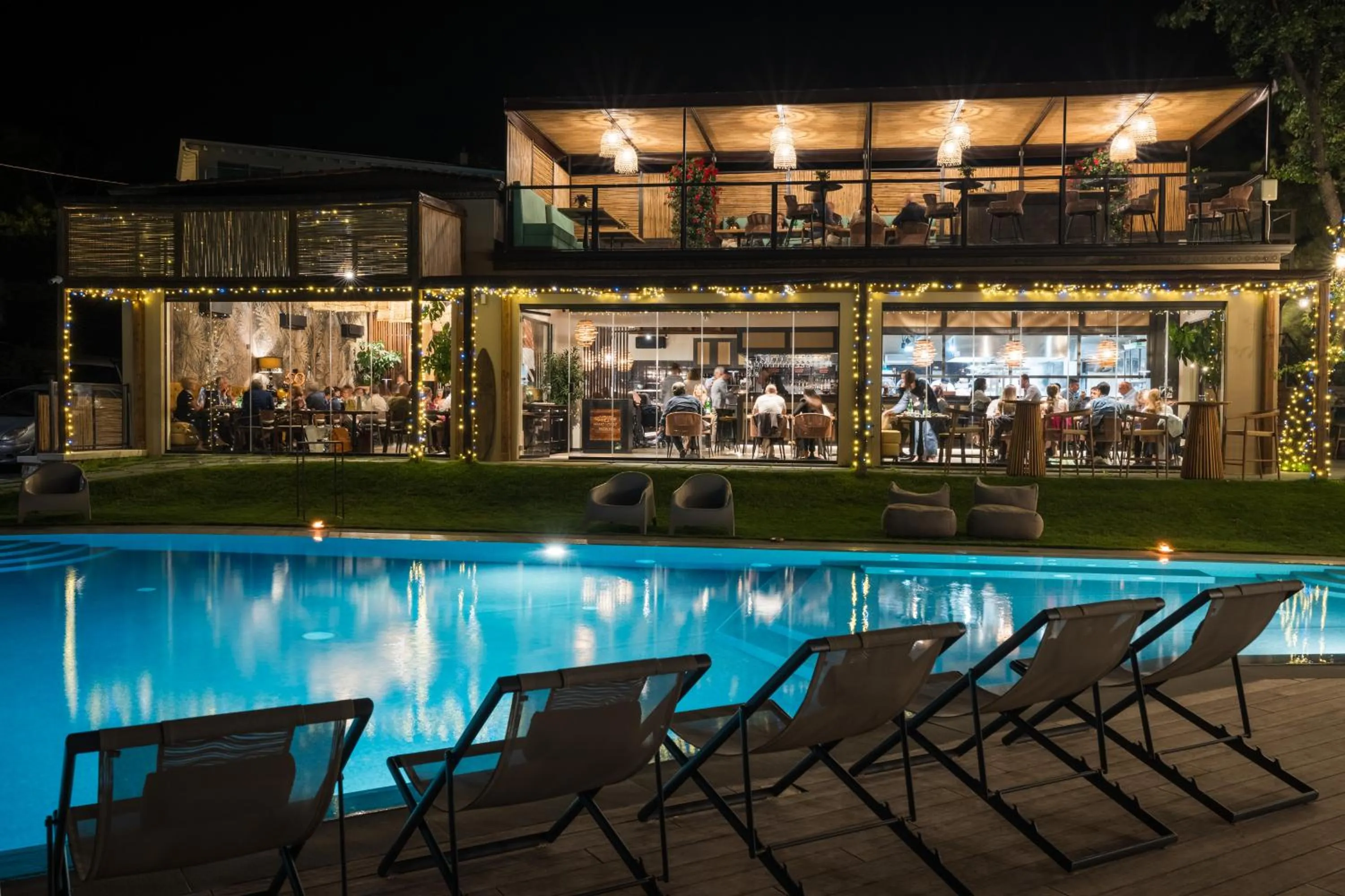 Restaurant/places to eat in Hang Loose Cottage Hotel & Resort 4 stelle Gizzeria Calabria