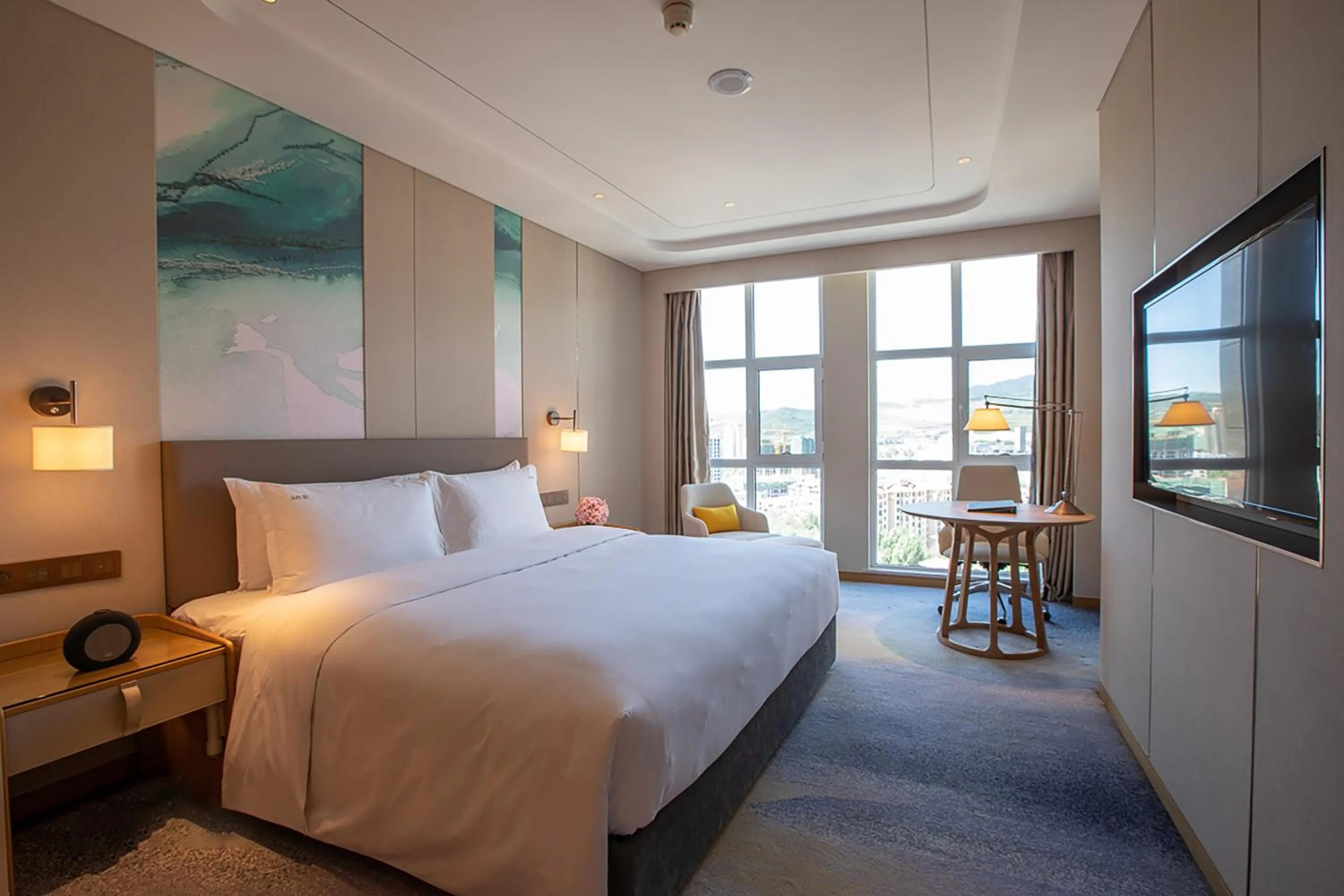 Bed in Holiday Inn Xining Datong by IHG