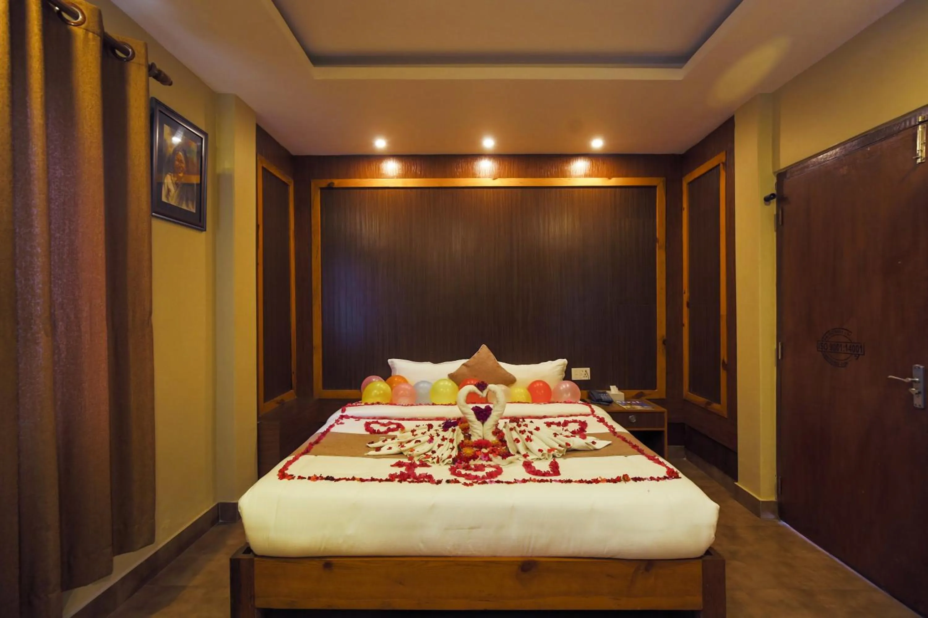 Bedroom, Bed in Paradise Boutique Hotel
