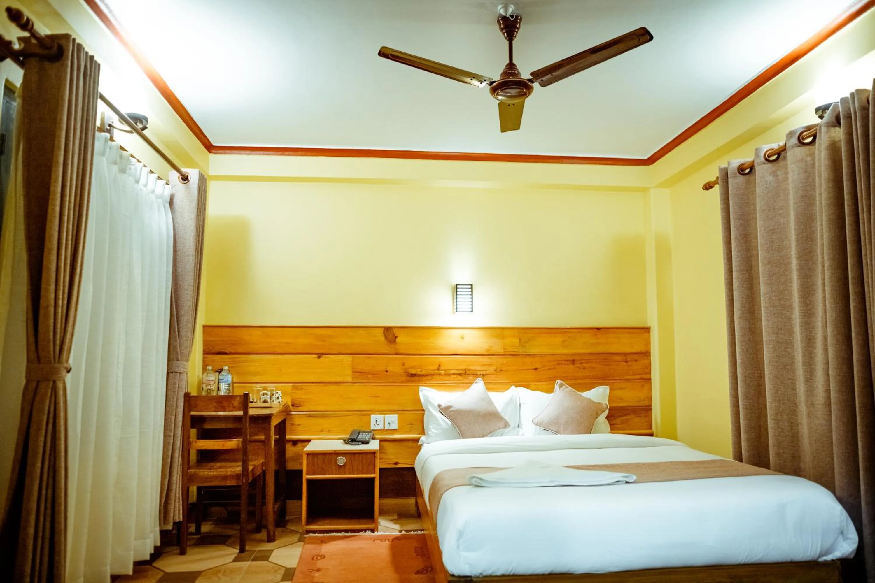 Photo of the whole room, Bed in Paradise Boutique Hotel