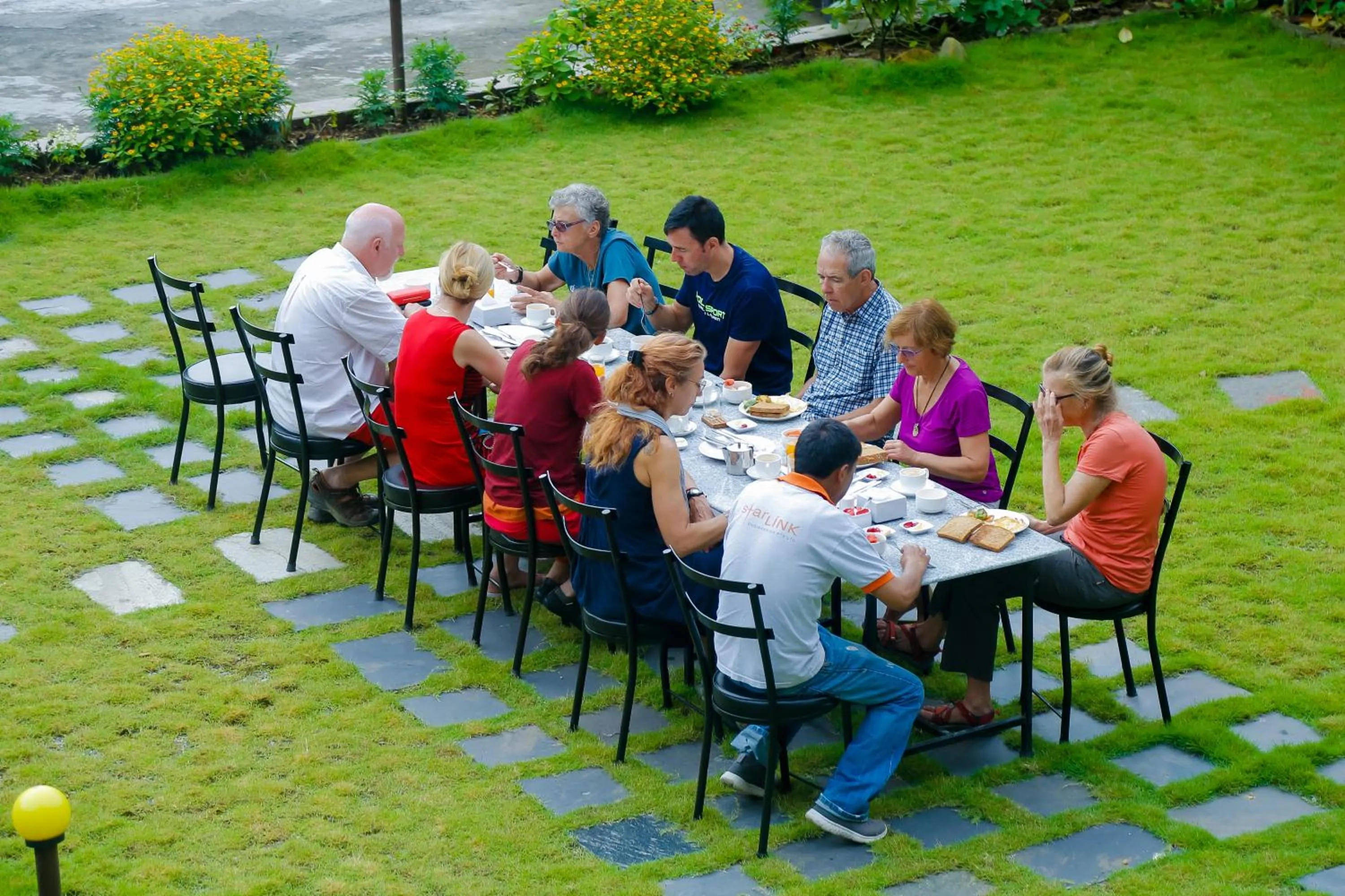 People in Paradise Boutique Hotel