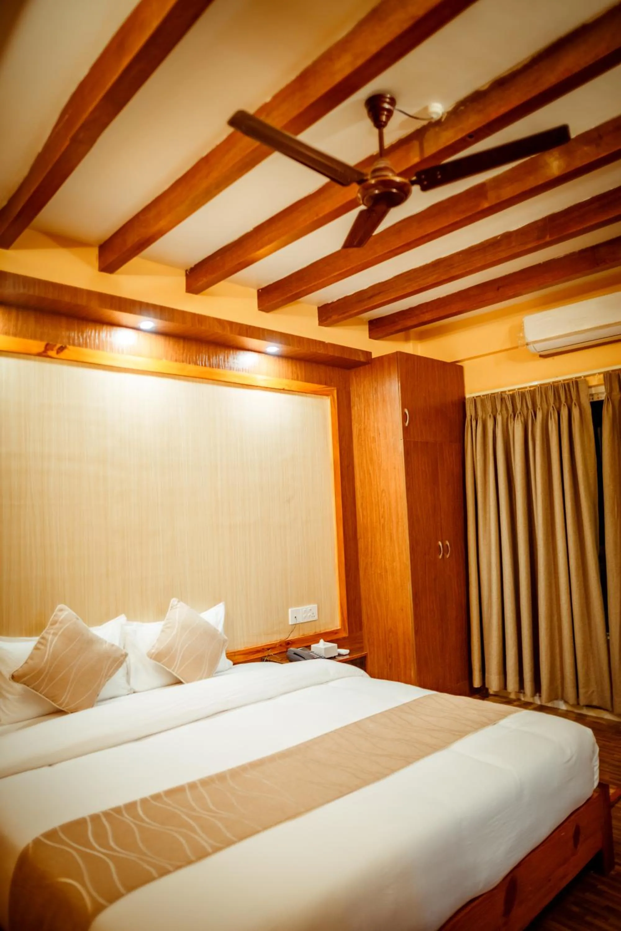 Bedroom, Bed in Paradise Boutique Hotel