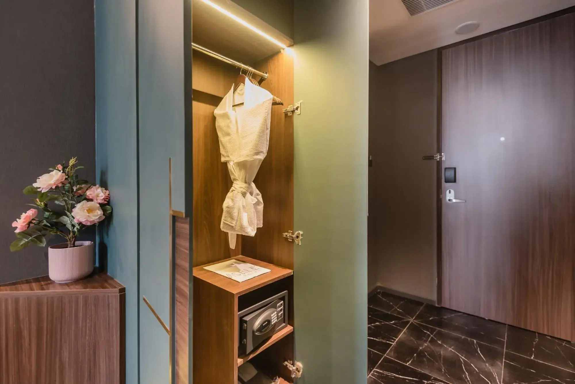 Family Room in Ashley Tanah Abang Family Room in Ashley Tanah Abang