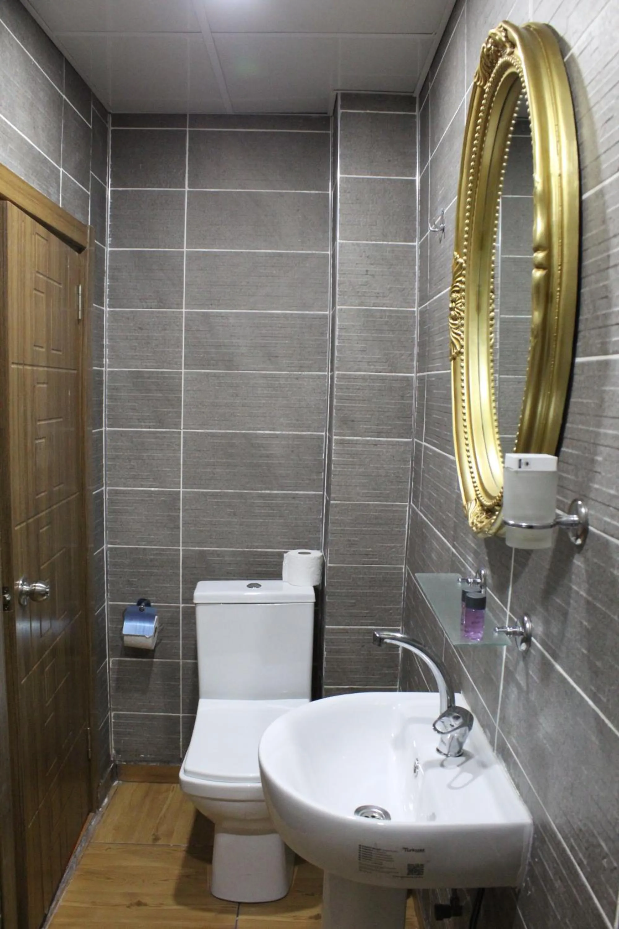 Bathroom in Grand Babil Otel