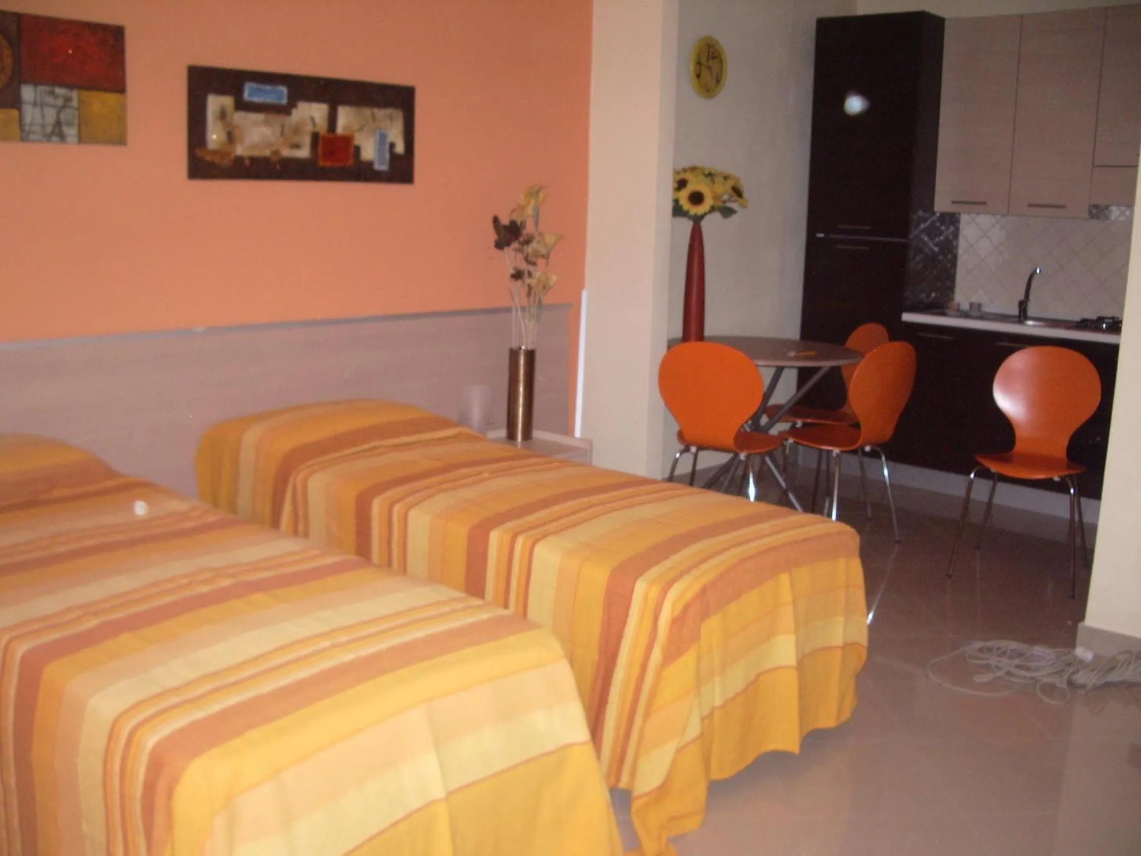 Photo of the whole room, Bed in B&B del centro storico ***