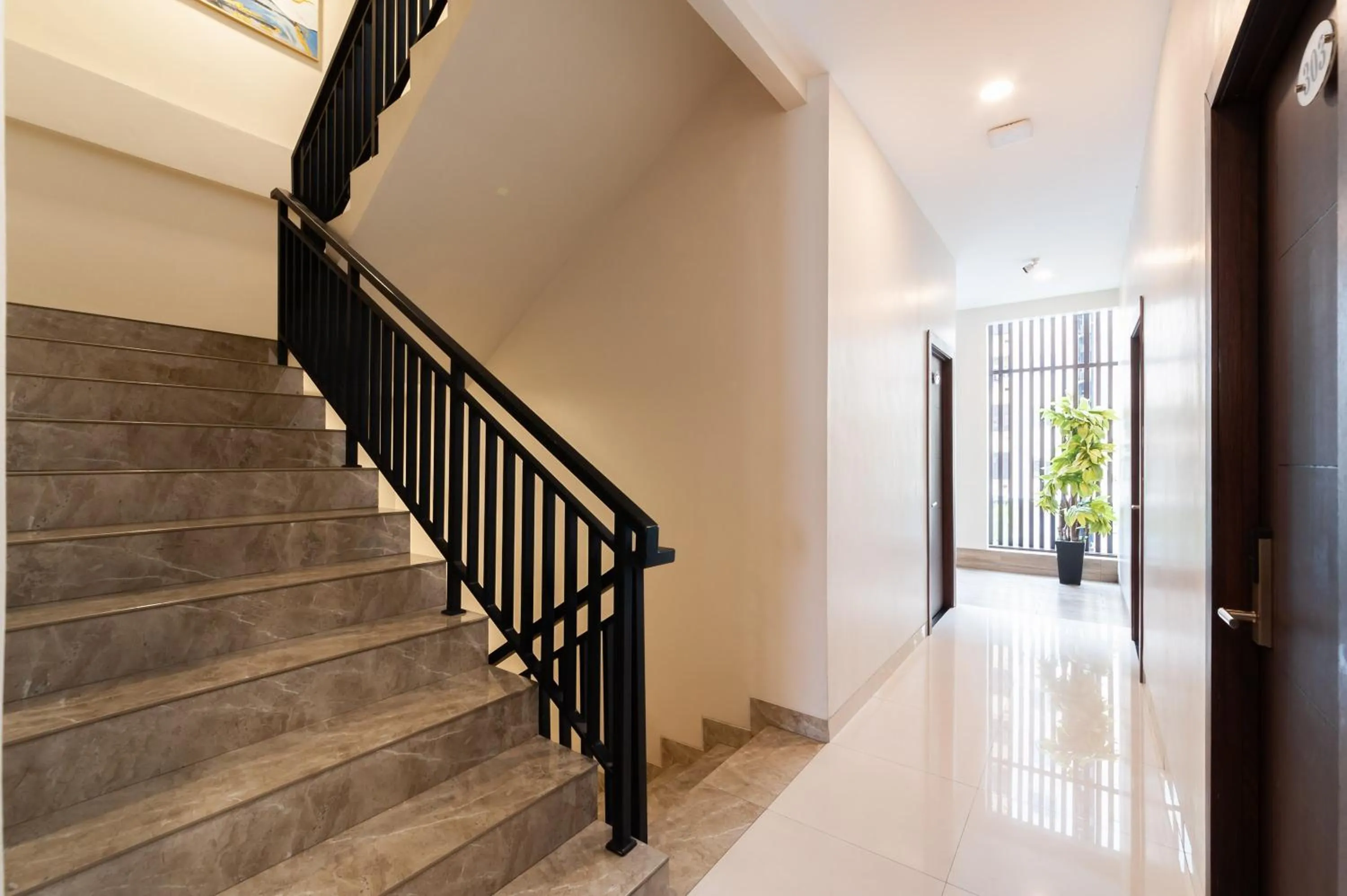 Property building in Urbanview Hotel Cengkareng Jakarta by RedDoorz