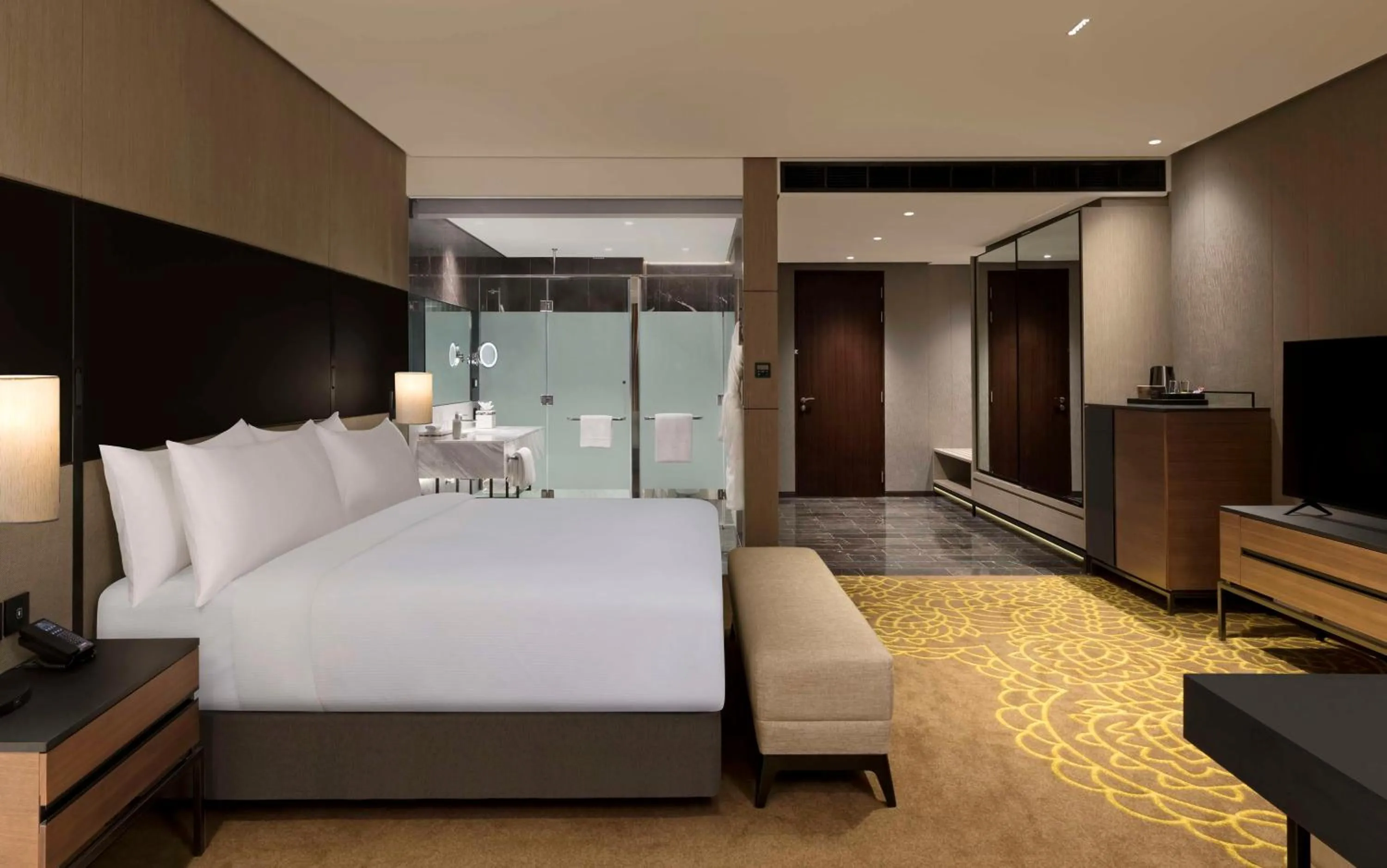 Bed in Hilton Bengaluru Embassy Manyata Business Park