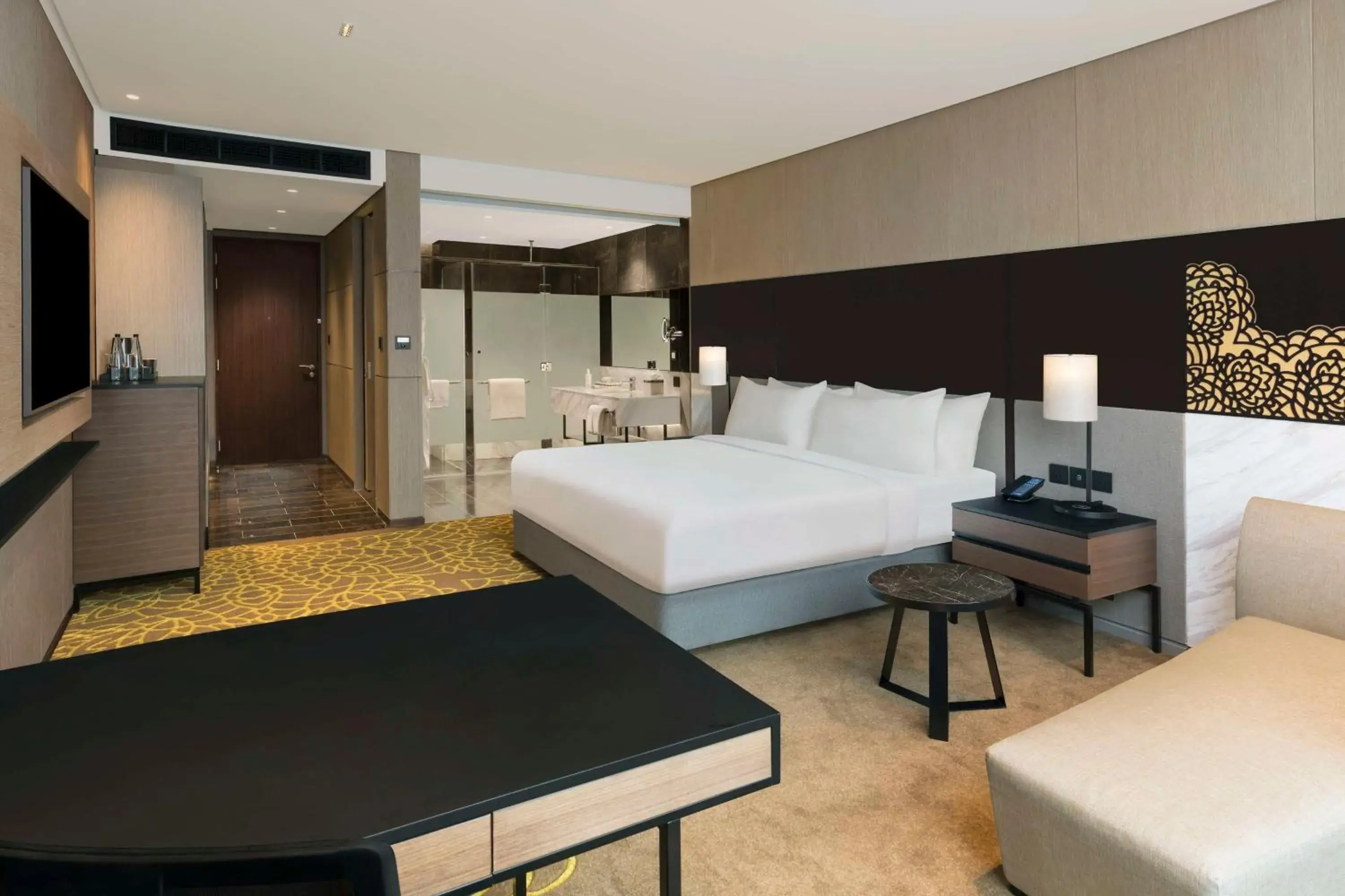 Deluxe King Room in Hilton Bengaluru Embassy Manyata Business Park Deluxe King Room in Hilton Bengaluru Embassy Manyata Business Park