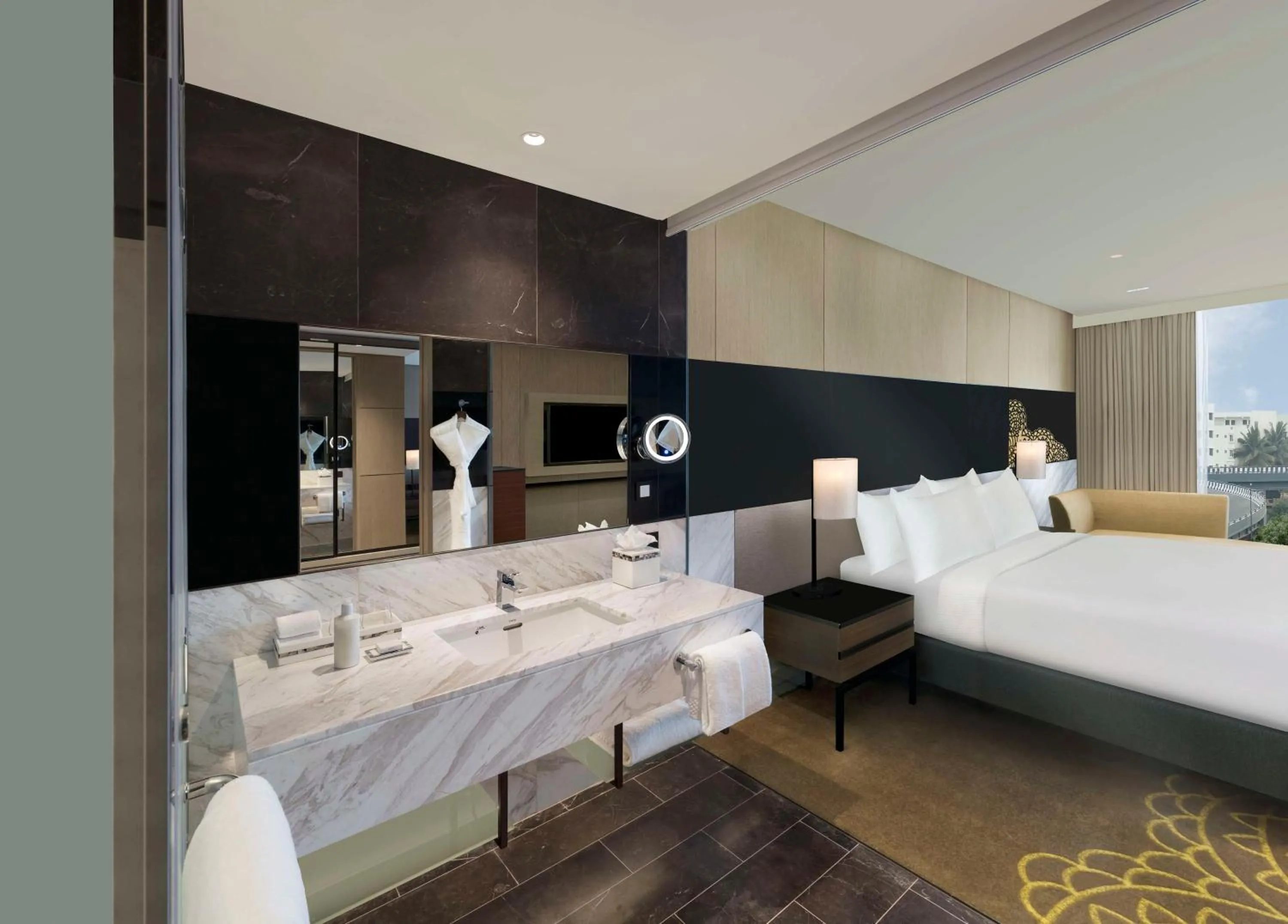 Bathroom, Bed in Hilton Bengaluru Embassy Manyata Business Park