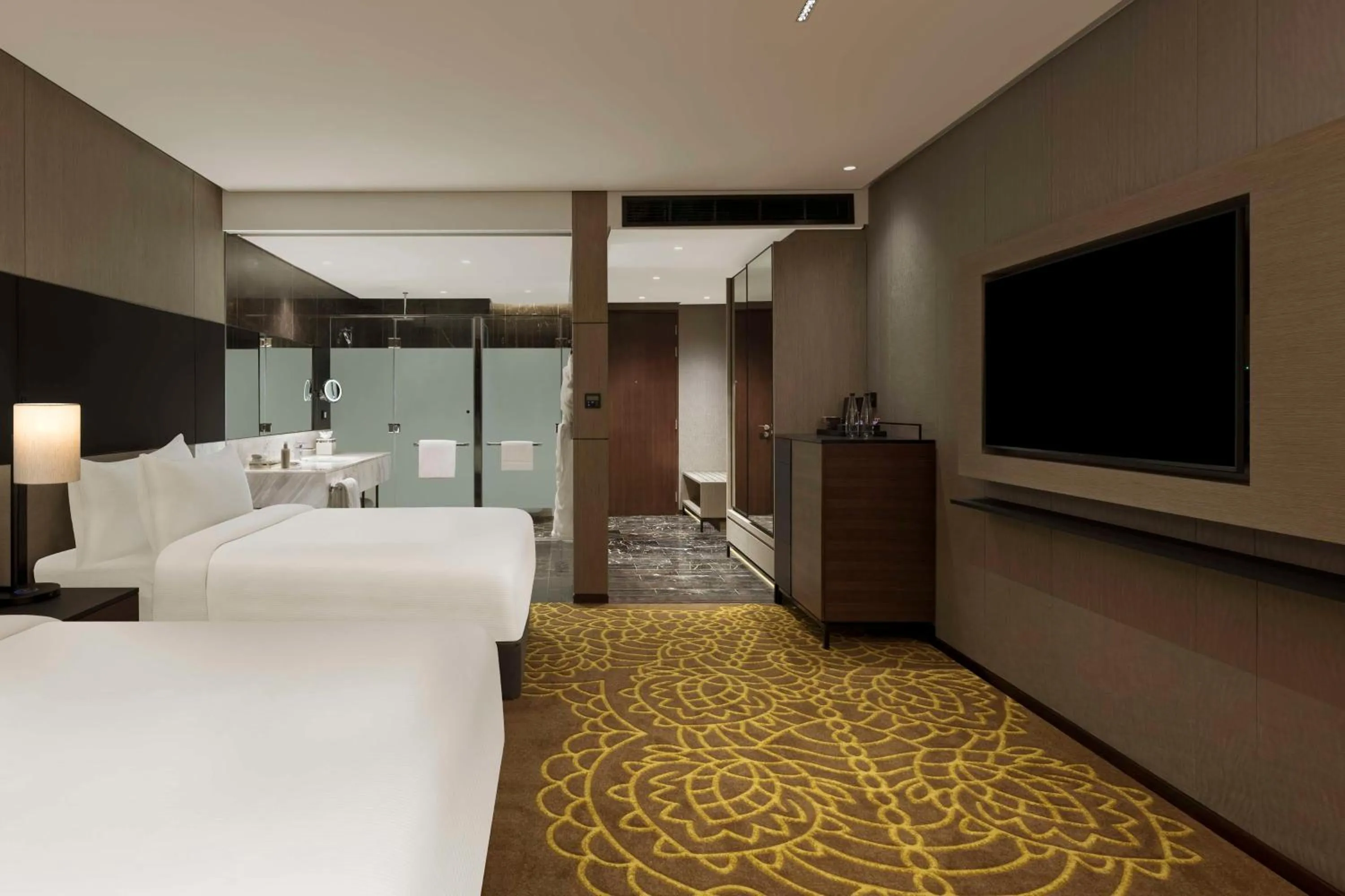 Bed in Hilton Bengaluru Embassy Manyata Business Park