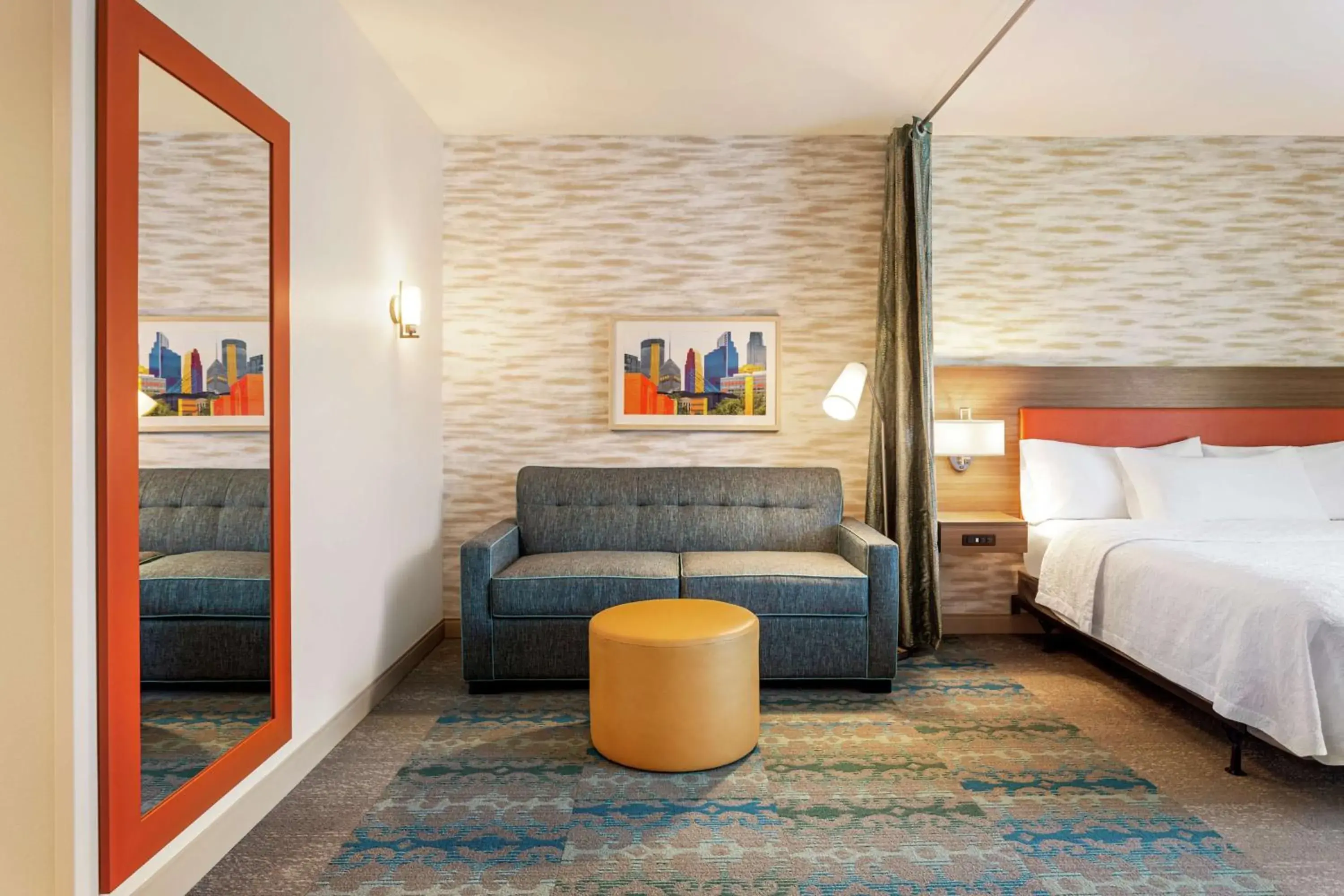 King Studio Suite with One King Bed and Tub - Accessible in Home2 Suites By Hilton Minneapolis University Area King Studio Suite with One King Bed and Tub - Accessible in Home2 Suites By Hilton Minneapolis University Area