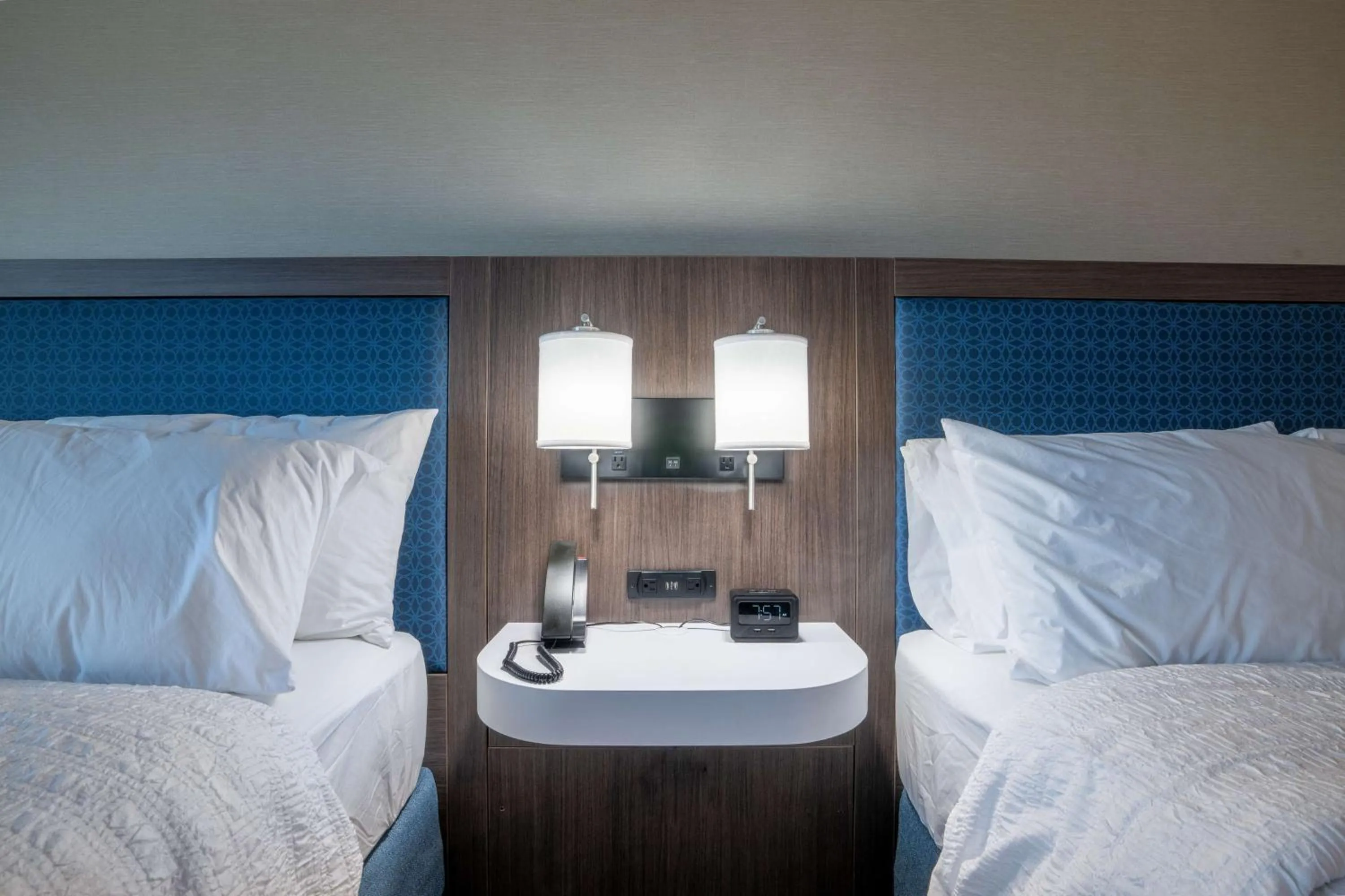 Queen Room with Two Queen Beds in Hampton Inn By Hilton Huntley Chicago