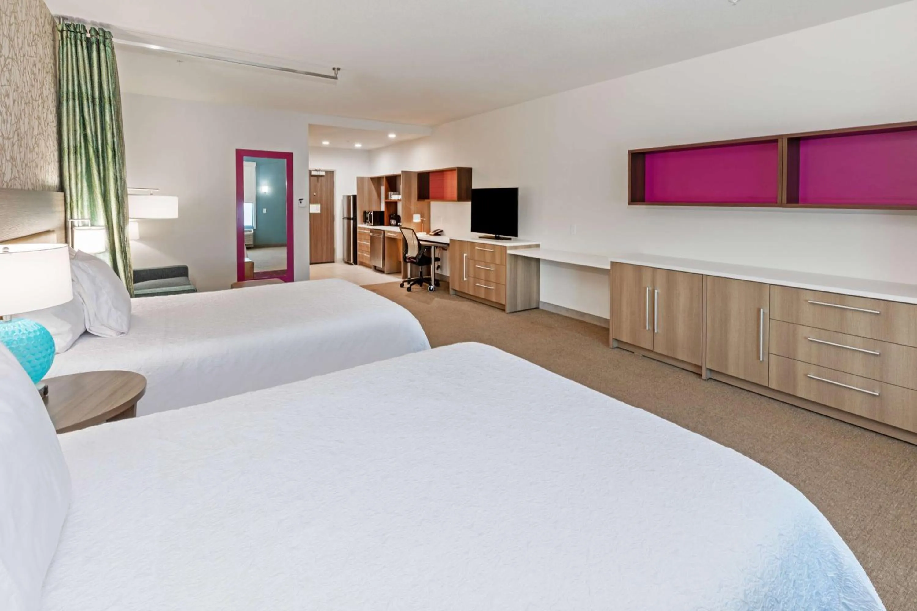 Bed in Home2 Suites By Hilton Weatherford